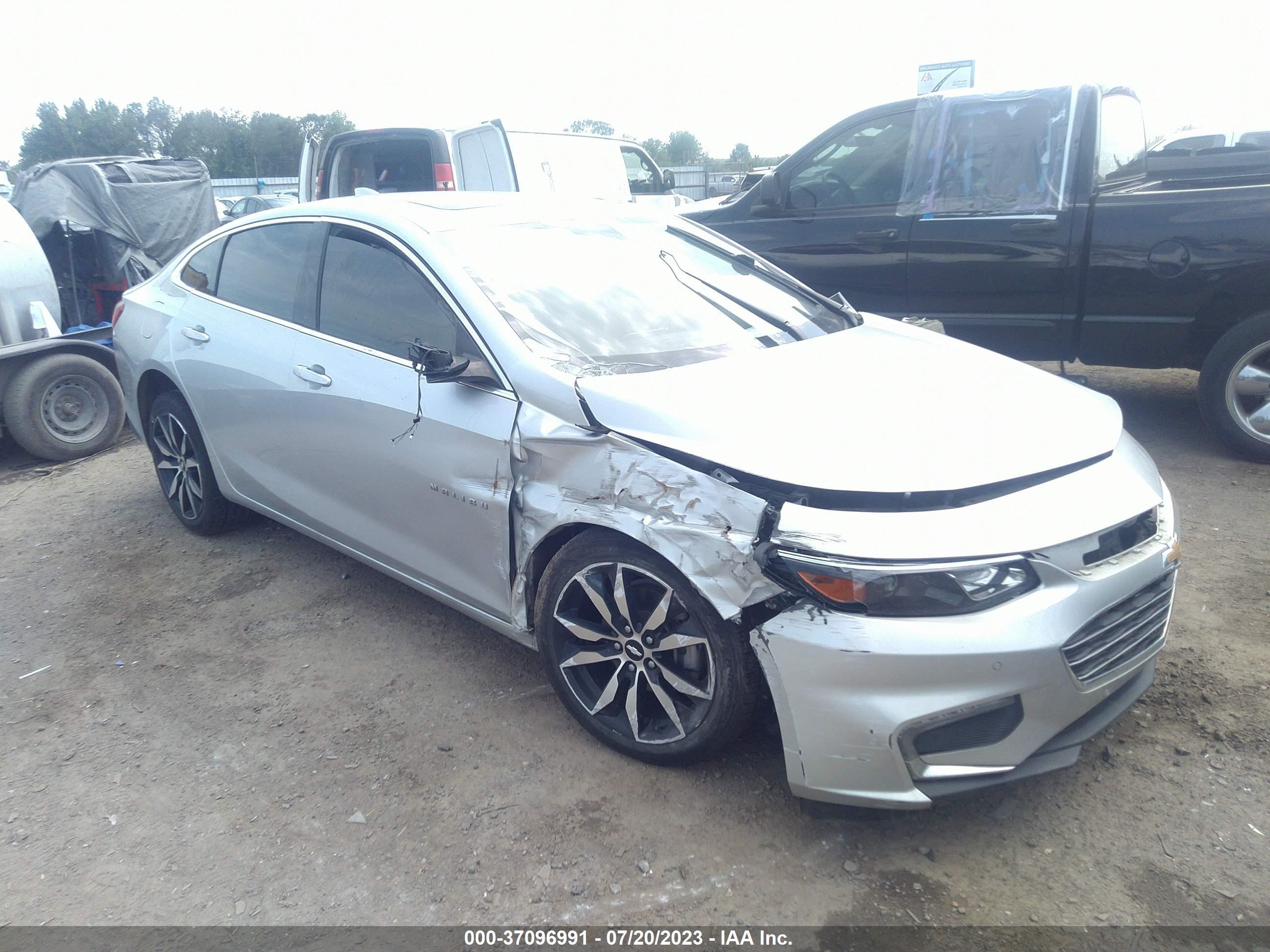 CHEVROLET MALIBU 2018 1g1zd5st9jf262980