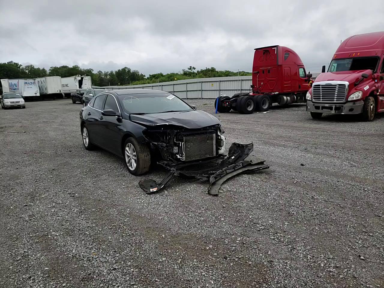 CHEVROLET MALIBU LT 2018 1g1zd5stxjf251387