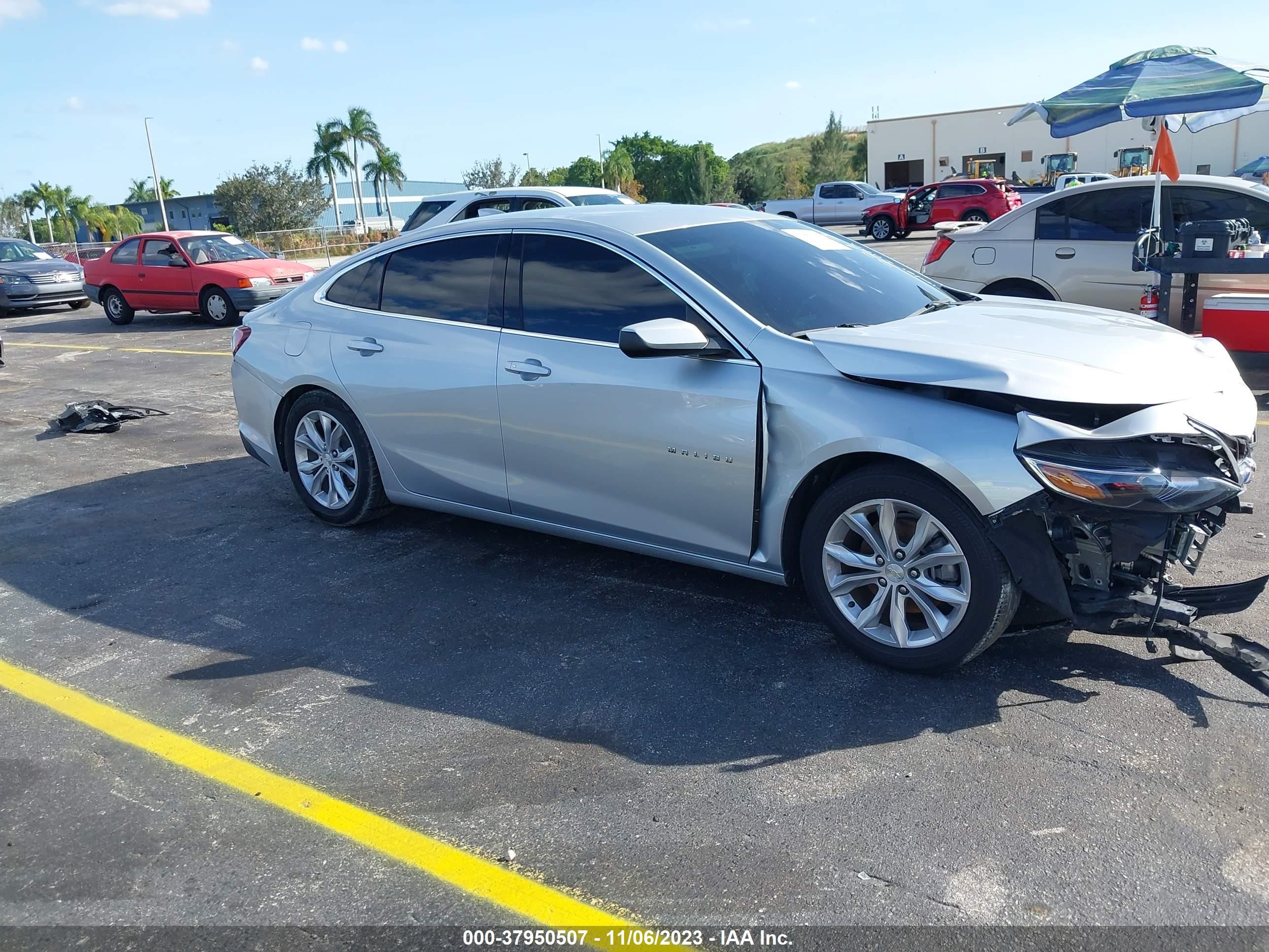 CHEVROLET MALIBU 2020 1g1zd5stxlf112217