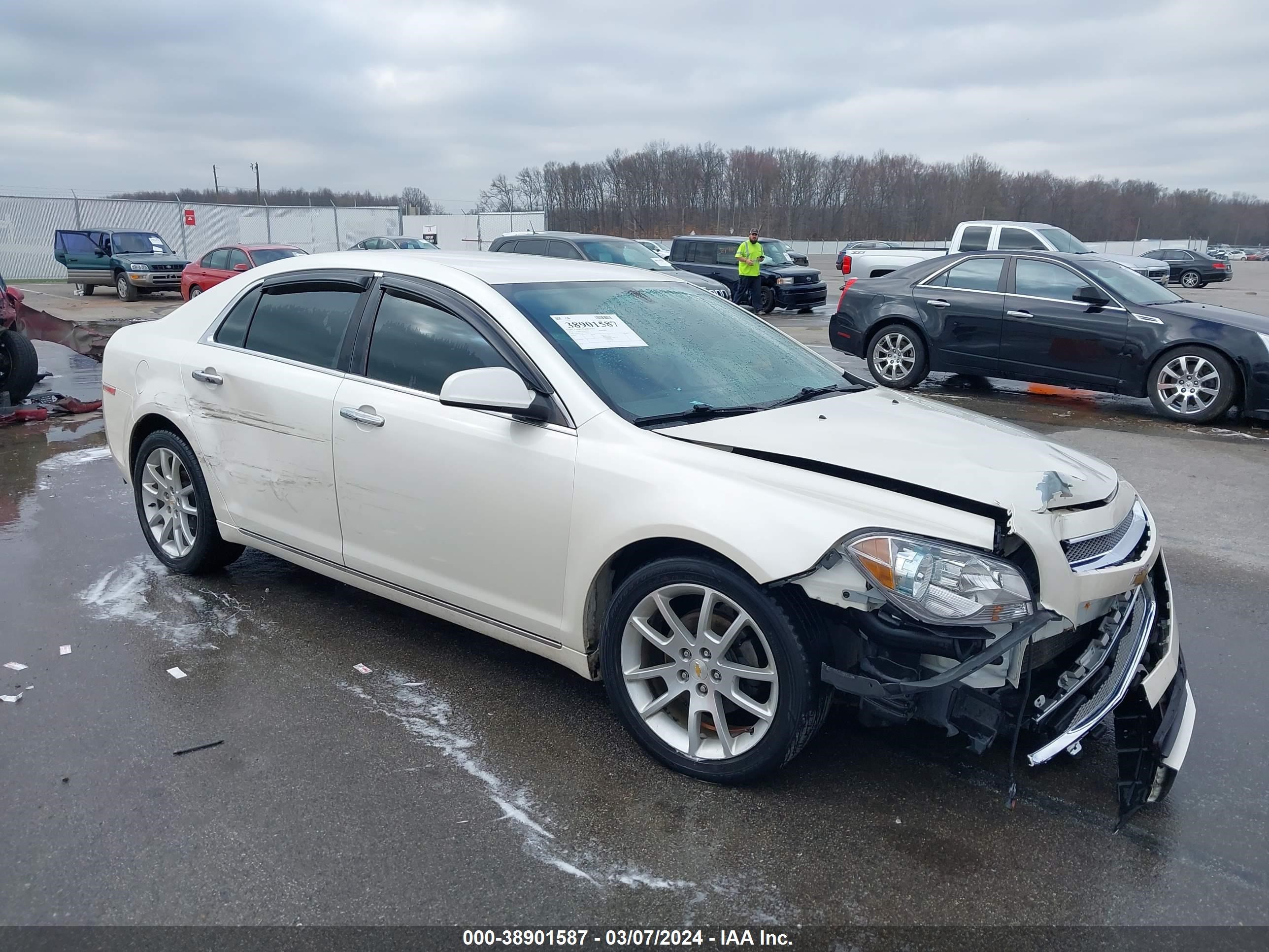 CHEVROLET MALIBU 2011 1g1ze5e79bf369752