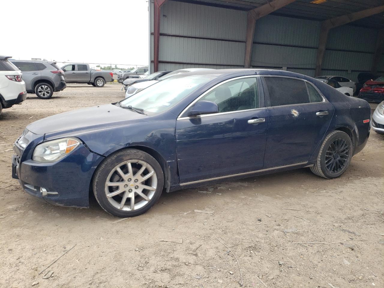 CHEVROLET MALIBU 2011 1g1ze5eu6bf378057