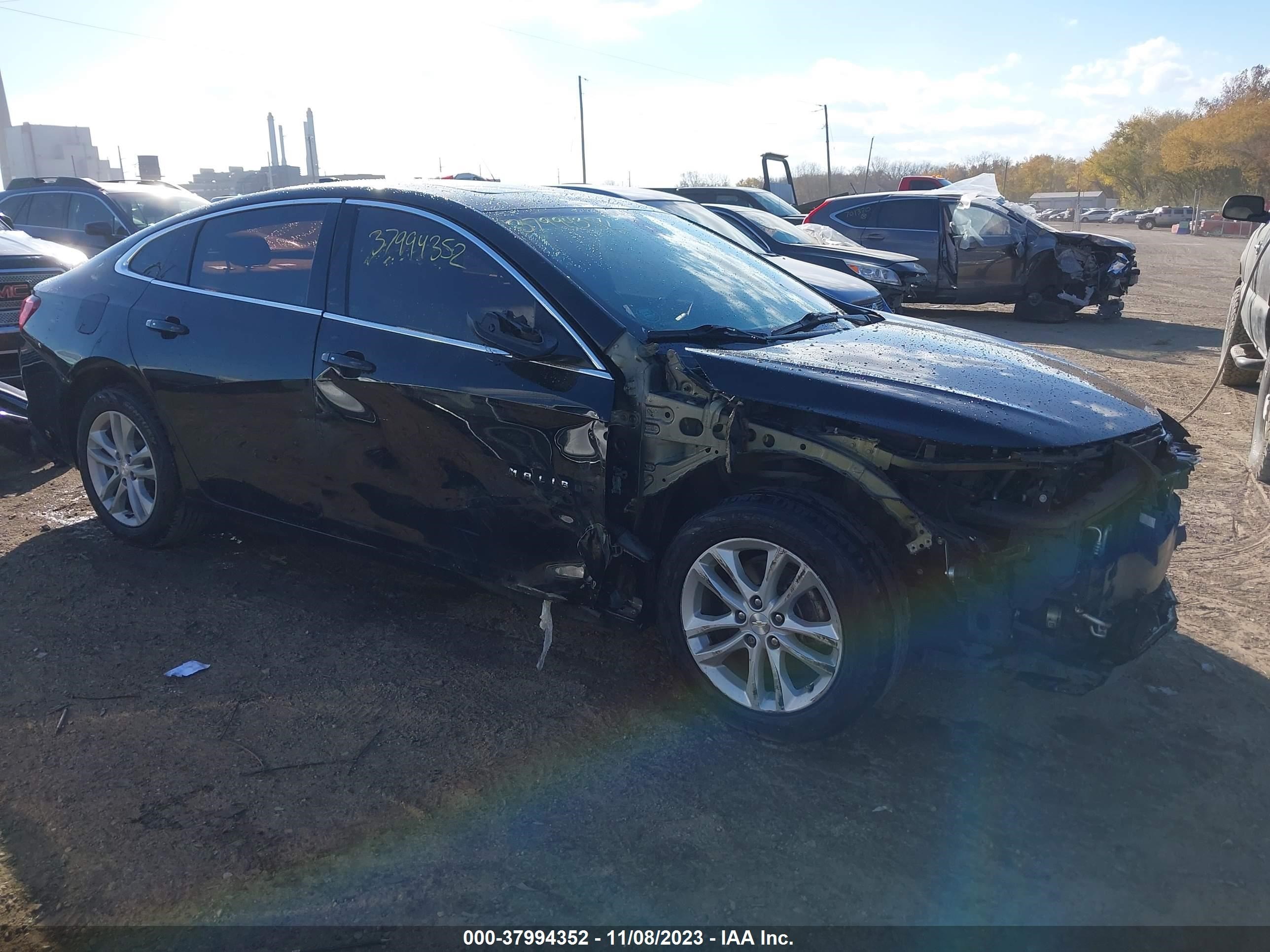 CHEVROLET MALIBU 2017 1g1ze5st2hf104973