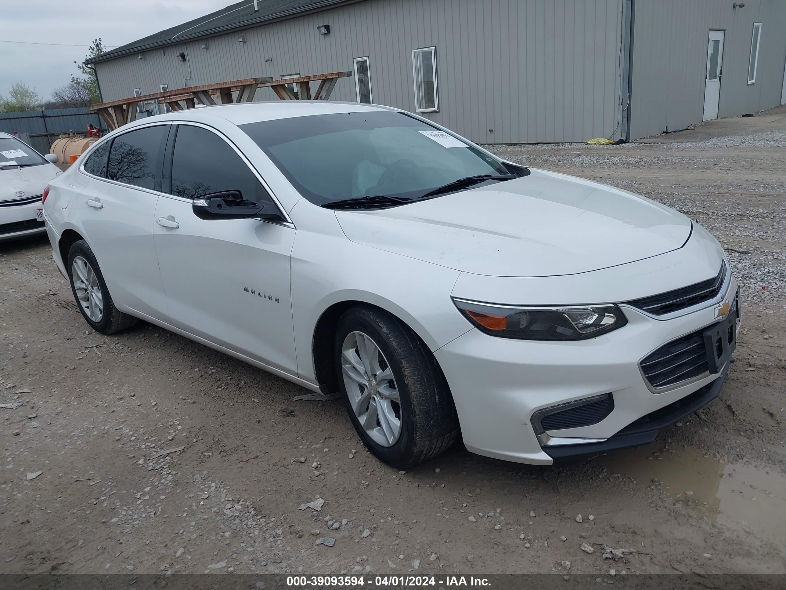 CHEVROLET MALIBU 2017 1g1ze5st2hf143787