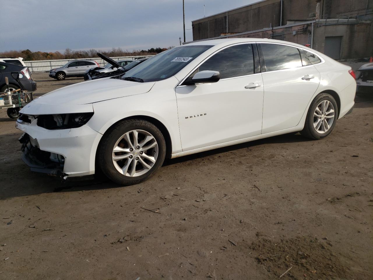 CHEVROLET MALIBU 2016 1g1ze5st3gf189501