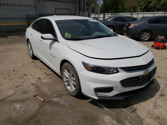 CHEVROLET MALIBU LT 2017 1g1ze5st5hf125221