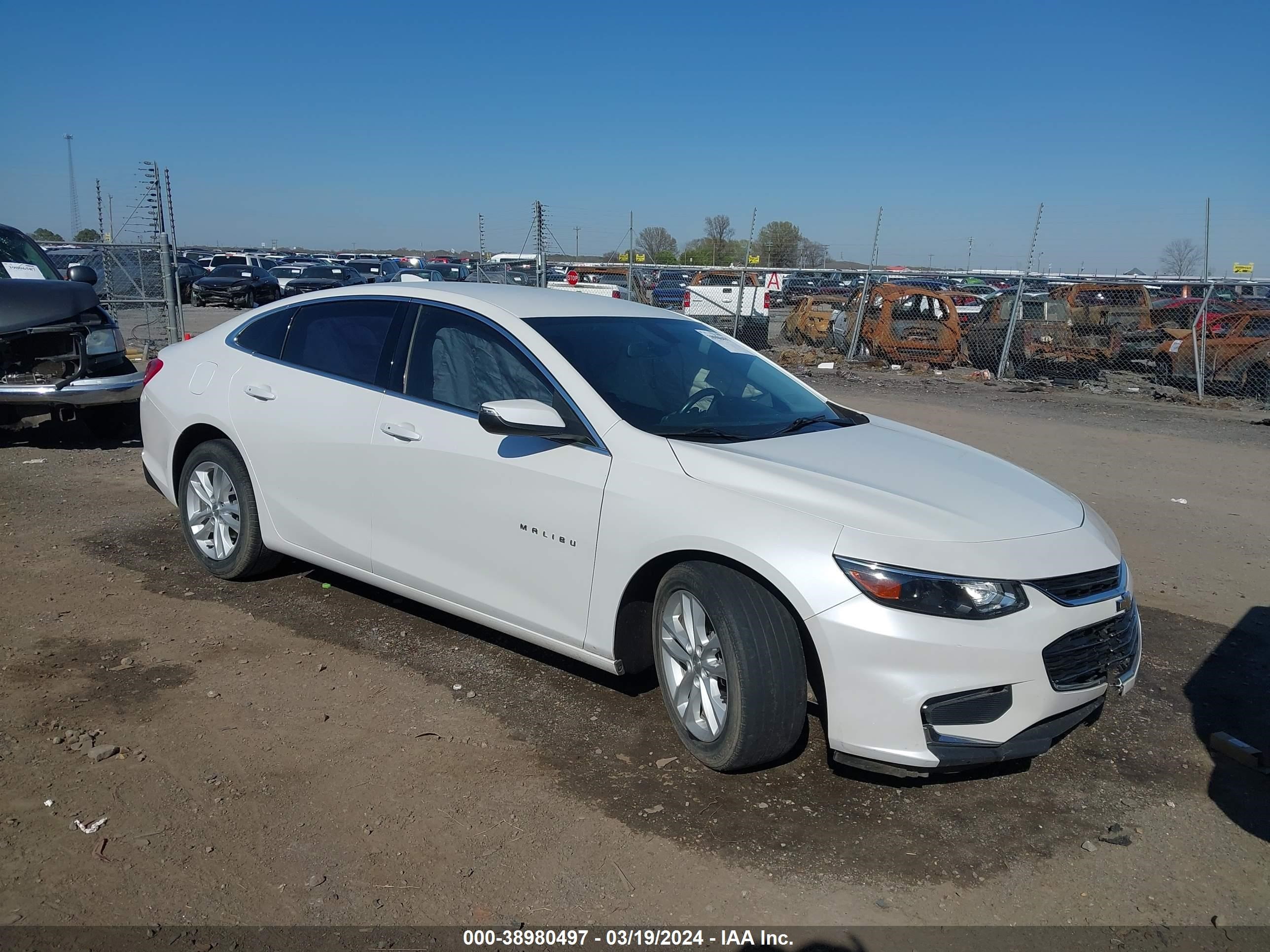 CHEVROLET MALIBU 2016 1g1ze5st6gf170151