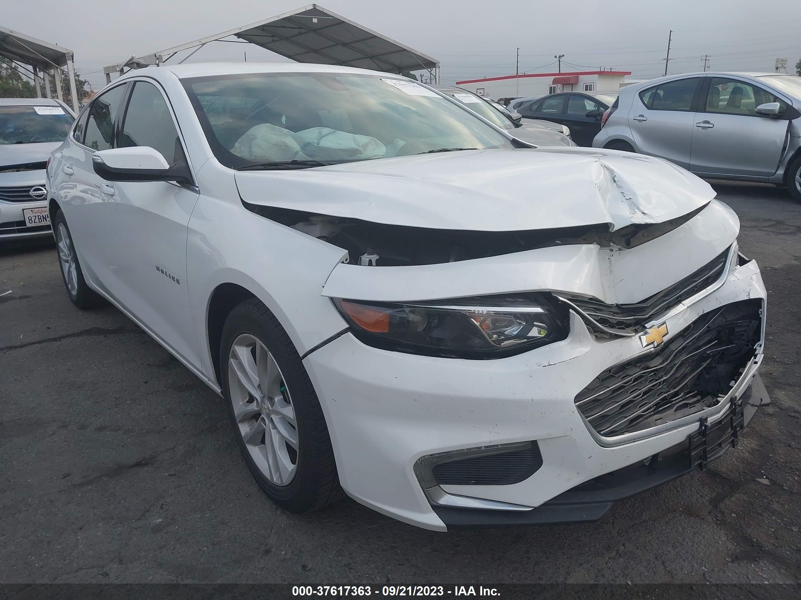 CHEVROLET MALIBU 2017 1g1ze5st6hf132310