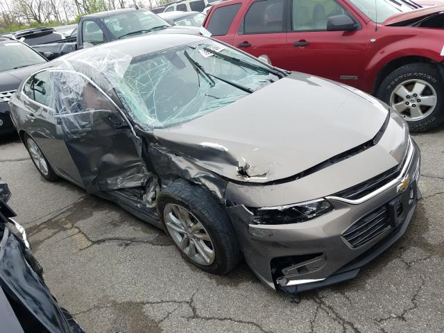 CHEVROLET MALIBU LT 2017 1g1ze5st7hf125673