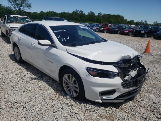 CHEVROLET MALIBU LT 2017 1g1ze5st7hf134258