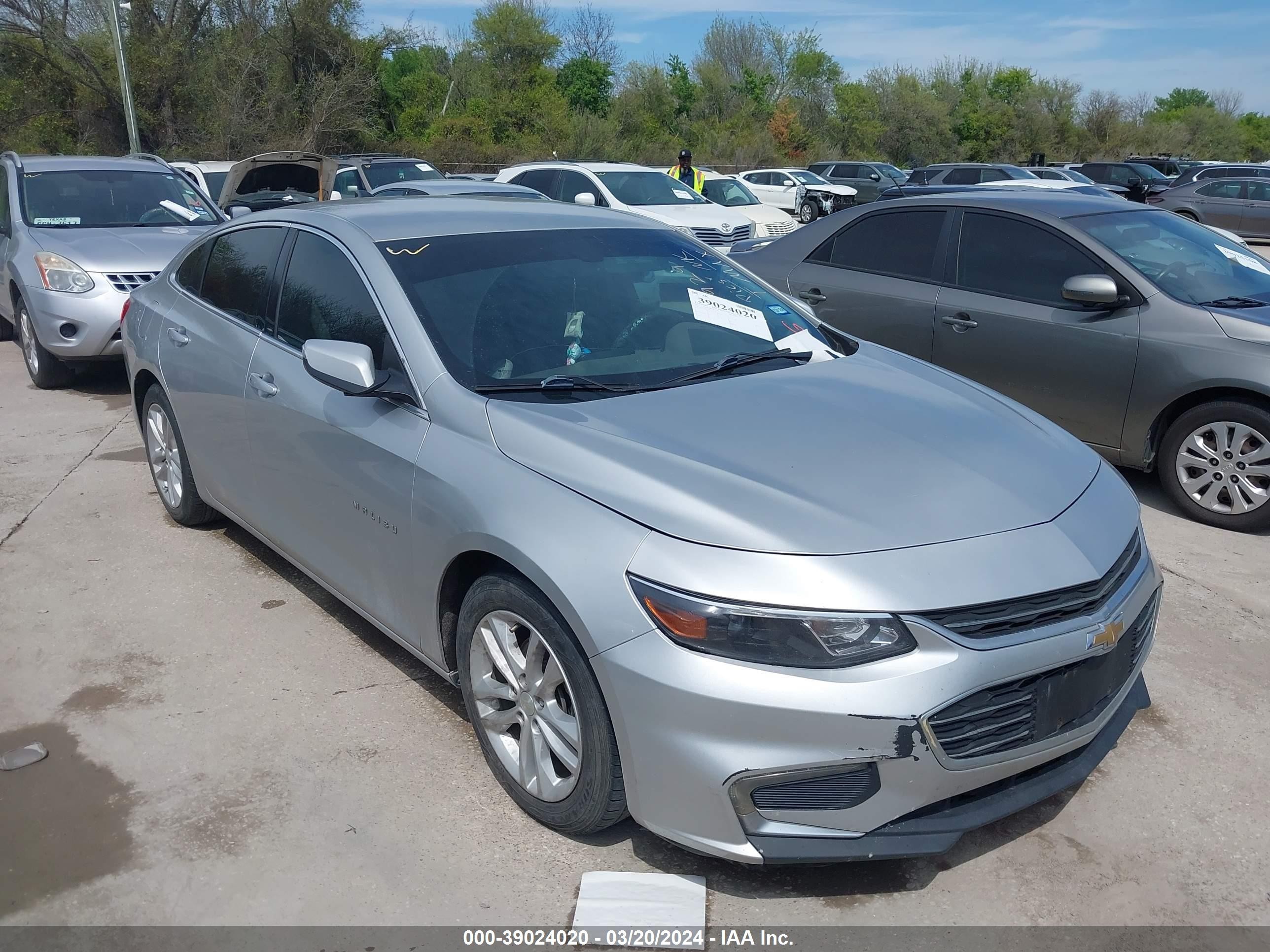 CHEVROLET MALIBU 2017 1g1ze5st7hf257929