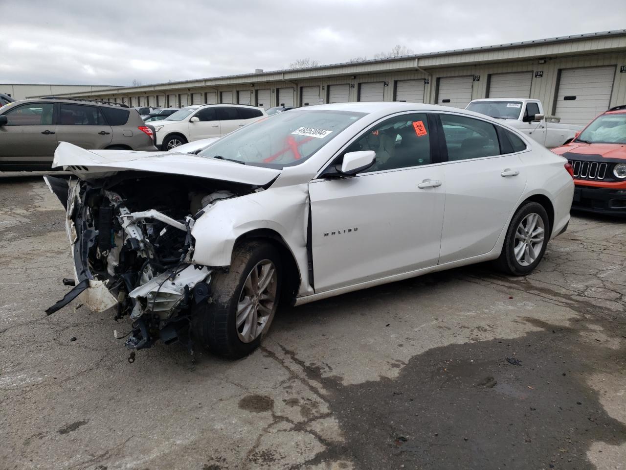 CHEVROLET MALIBU 2016 1g1ze5st8gf304416