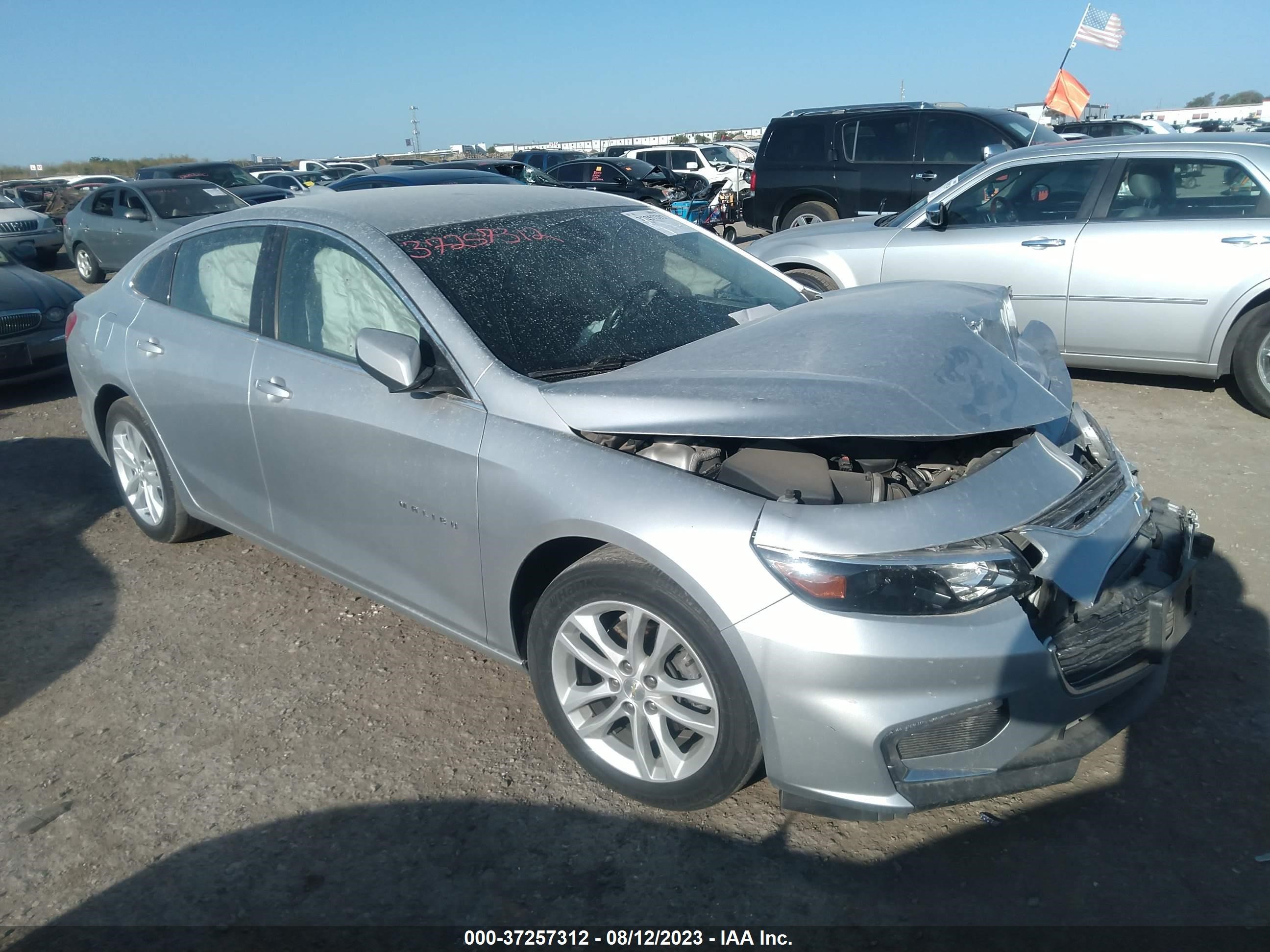 CHEVROLET MALIBU 2017 1g1ze5st8hf125391