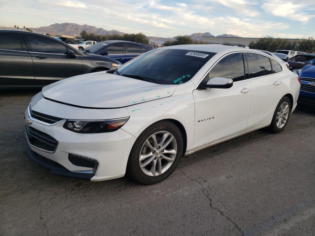 CHEVROLET MALIBU 2017 1g1ze5st8hf186627