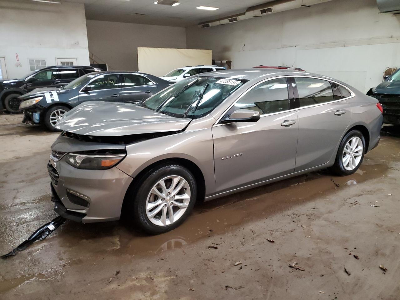 CHEVROLET MALIBU 2017 1g1ze5st8hf253825