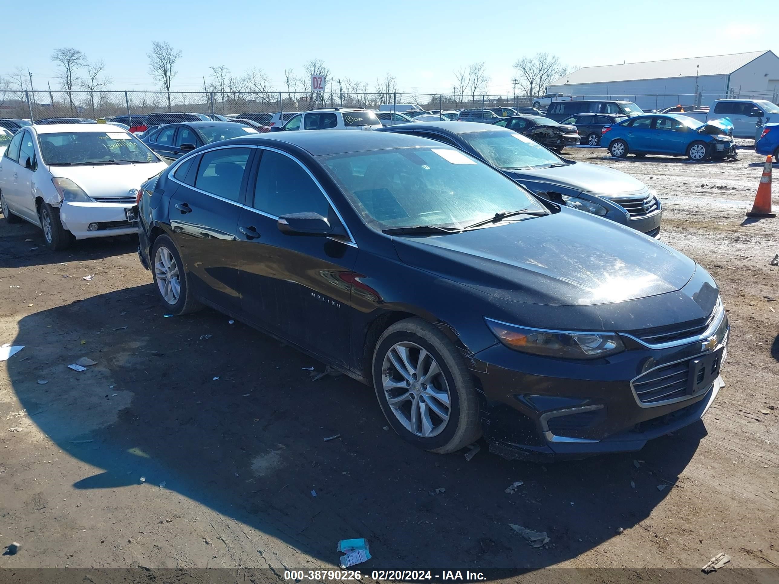 CHEVROLET MALIBU 2016 1g1ze5st9gf277940