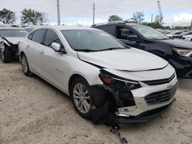 CHEVROLET MALIBU LT 2017 1g1ze5st9hf201281