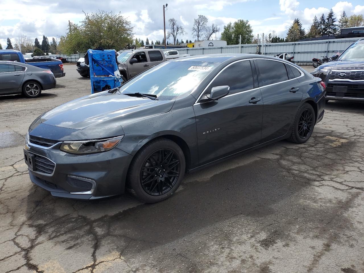 CHEVROLET MALIBU 2017 1g1ze5stxhf173474