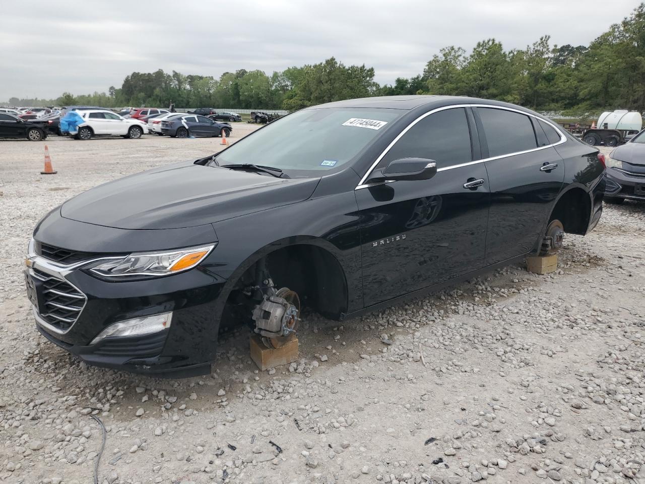 CHEVROLET MALIBU 2019 1g1ze5sx8kf190591