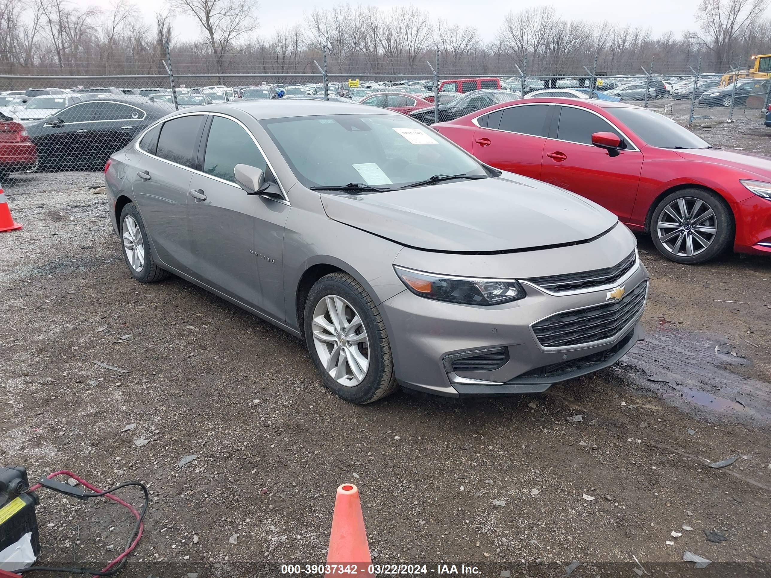 CHEVROLET MALIBU 2018 1g1zf5su0jf150491