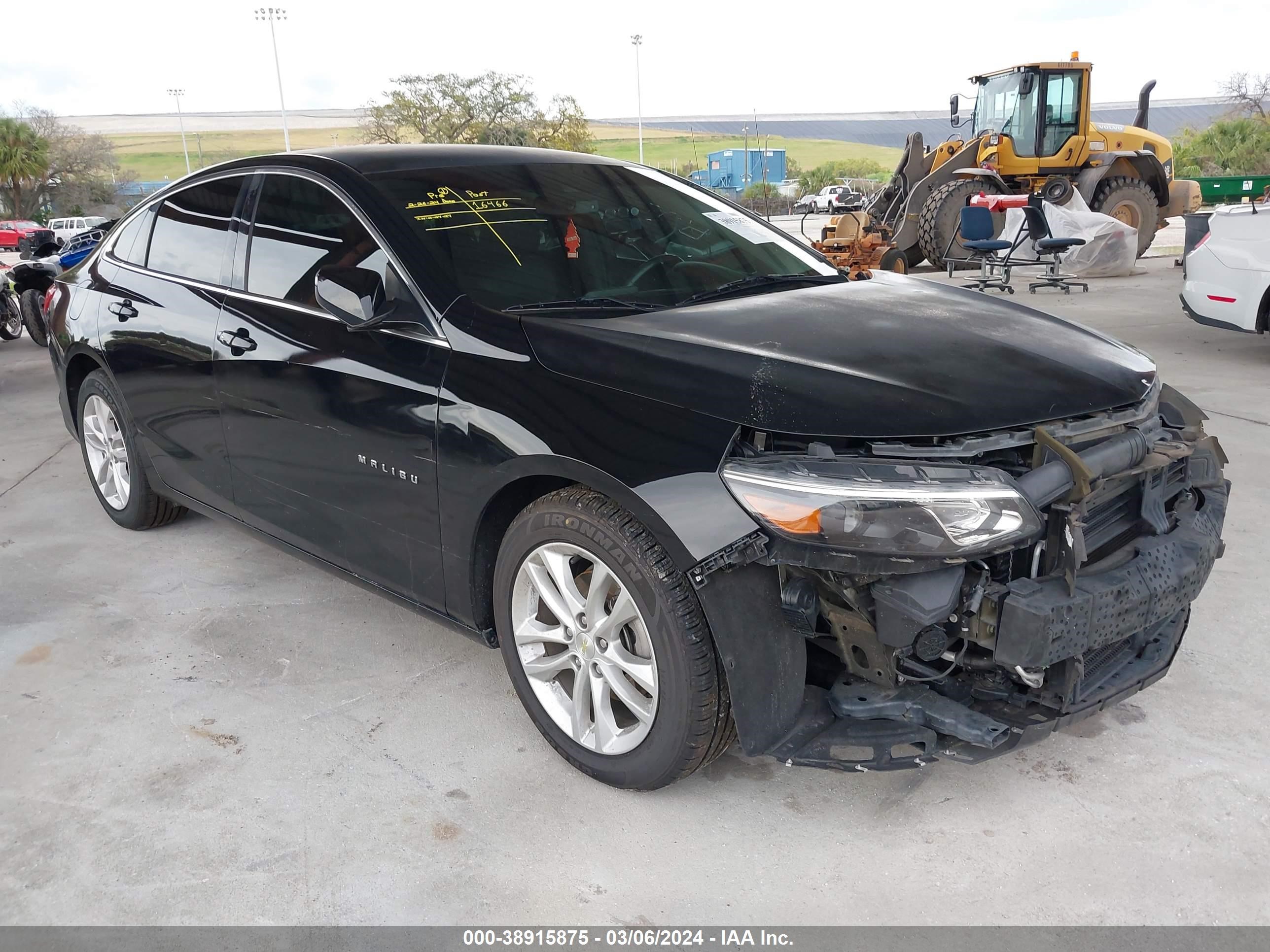 CHEVROLET MALIBU 2018 1g1zf5su9jf147489