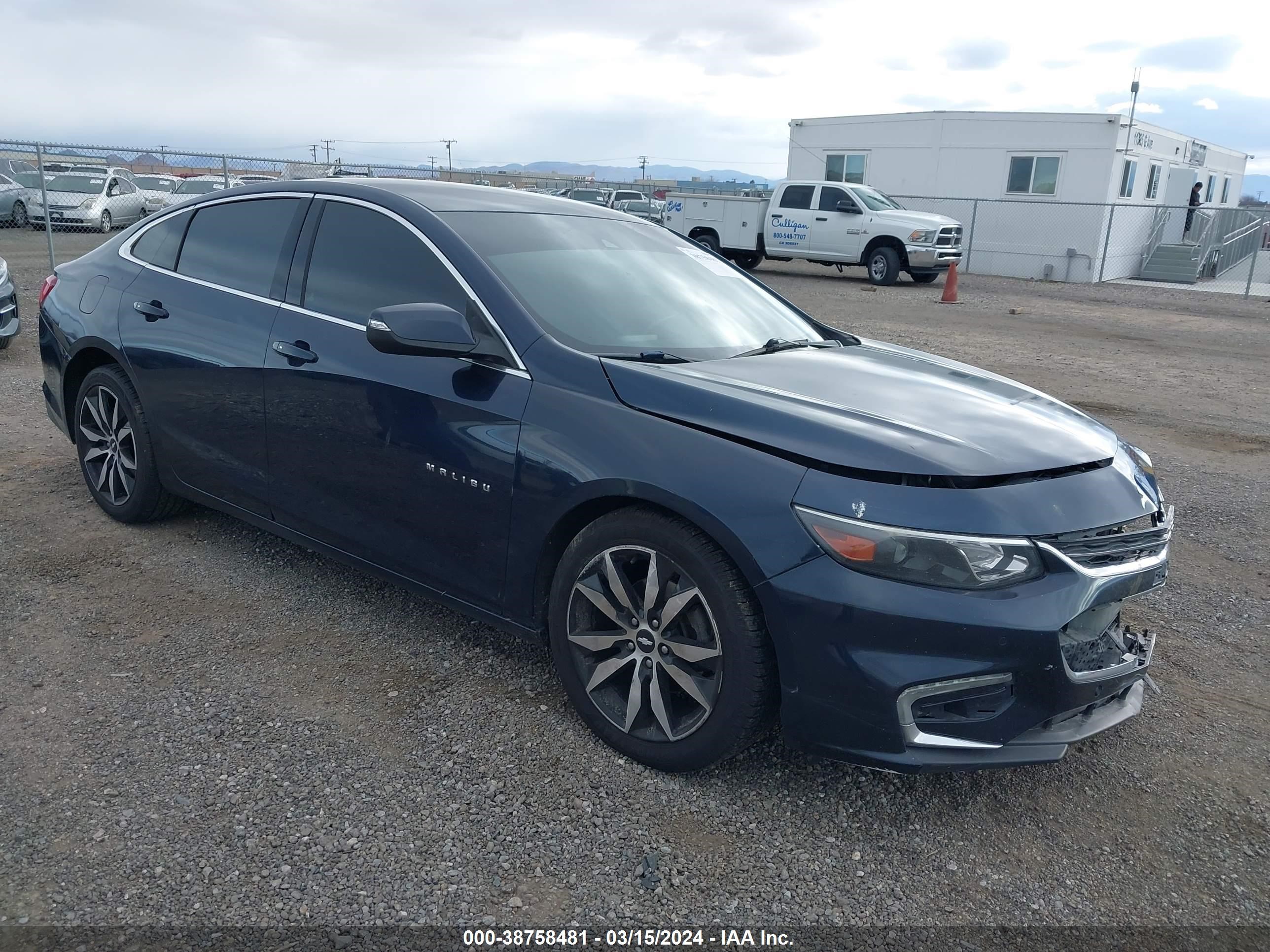 CHEVROLET MALIBU 2016 1g1zf5sx0gf182229