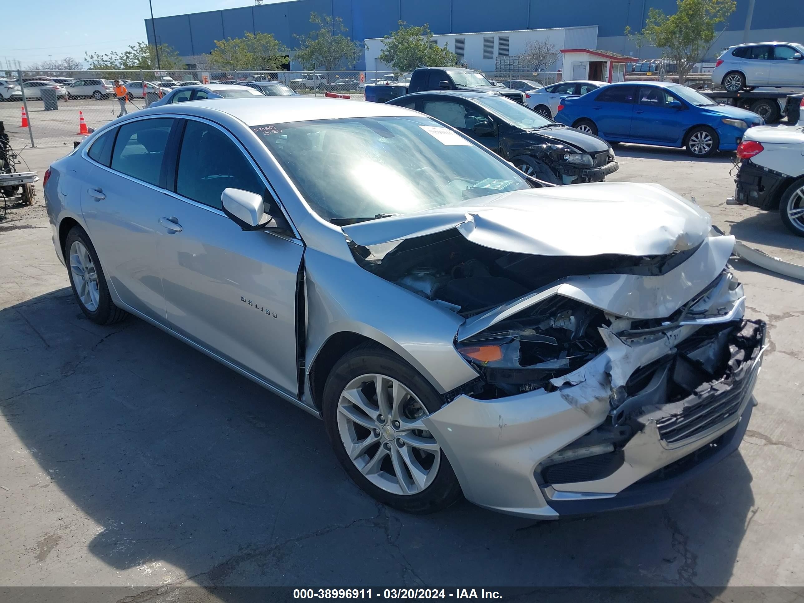 CHEVROLET MALIBU 2017 1g1zj5su9hf116705