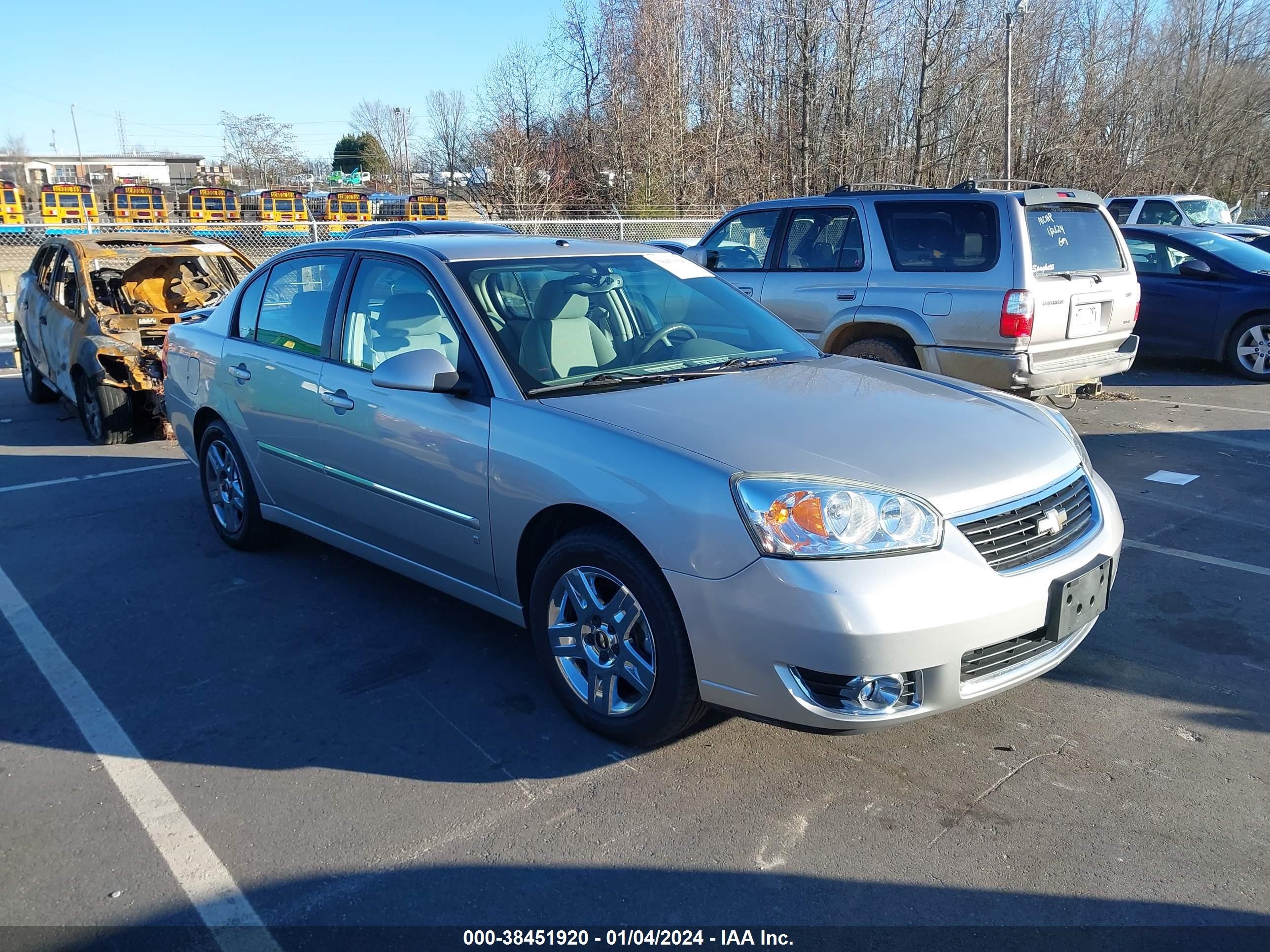 CHEVROLET MALIBU 2007 1g1zt57n67f195907