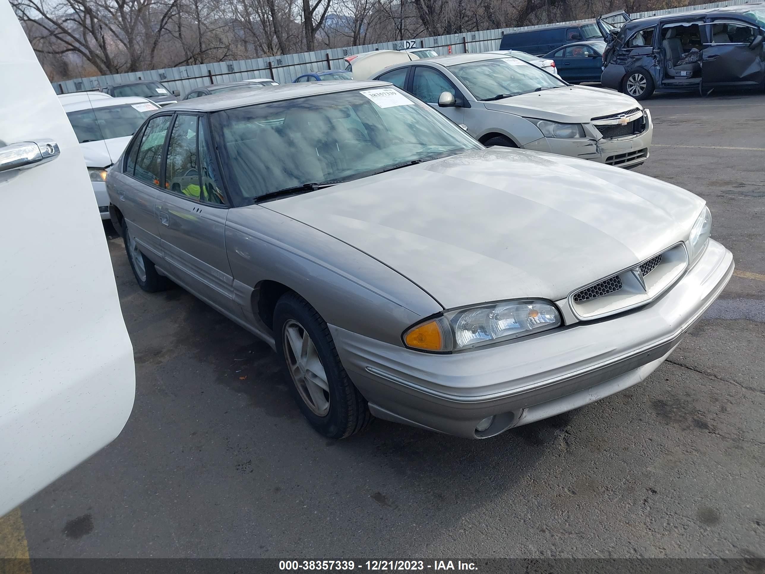 PONTIAC BONNEVILLE 1996 1g2hx52k6t4234039