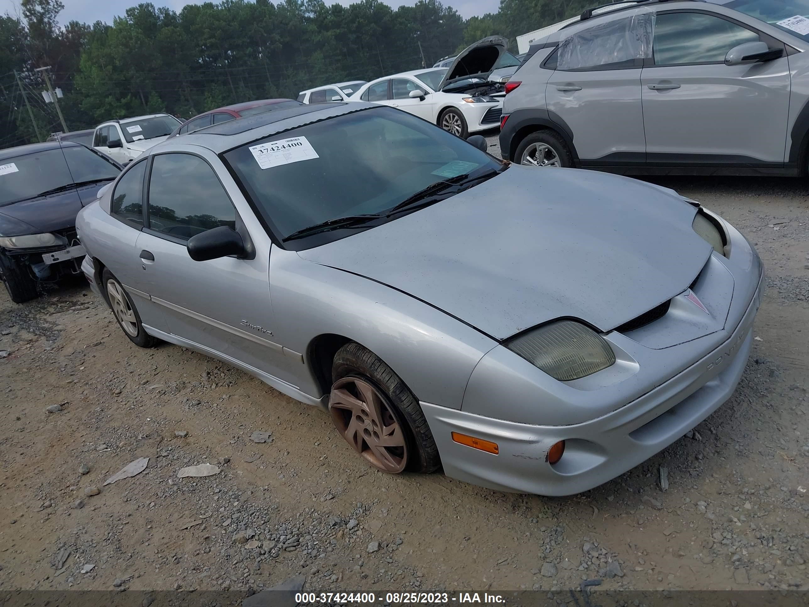 PONTIAC SUNFIRE 2002 1g2jb124027142853