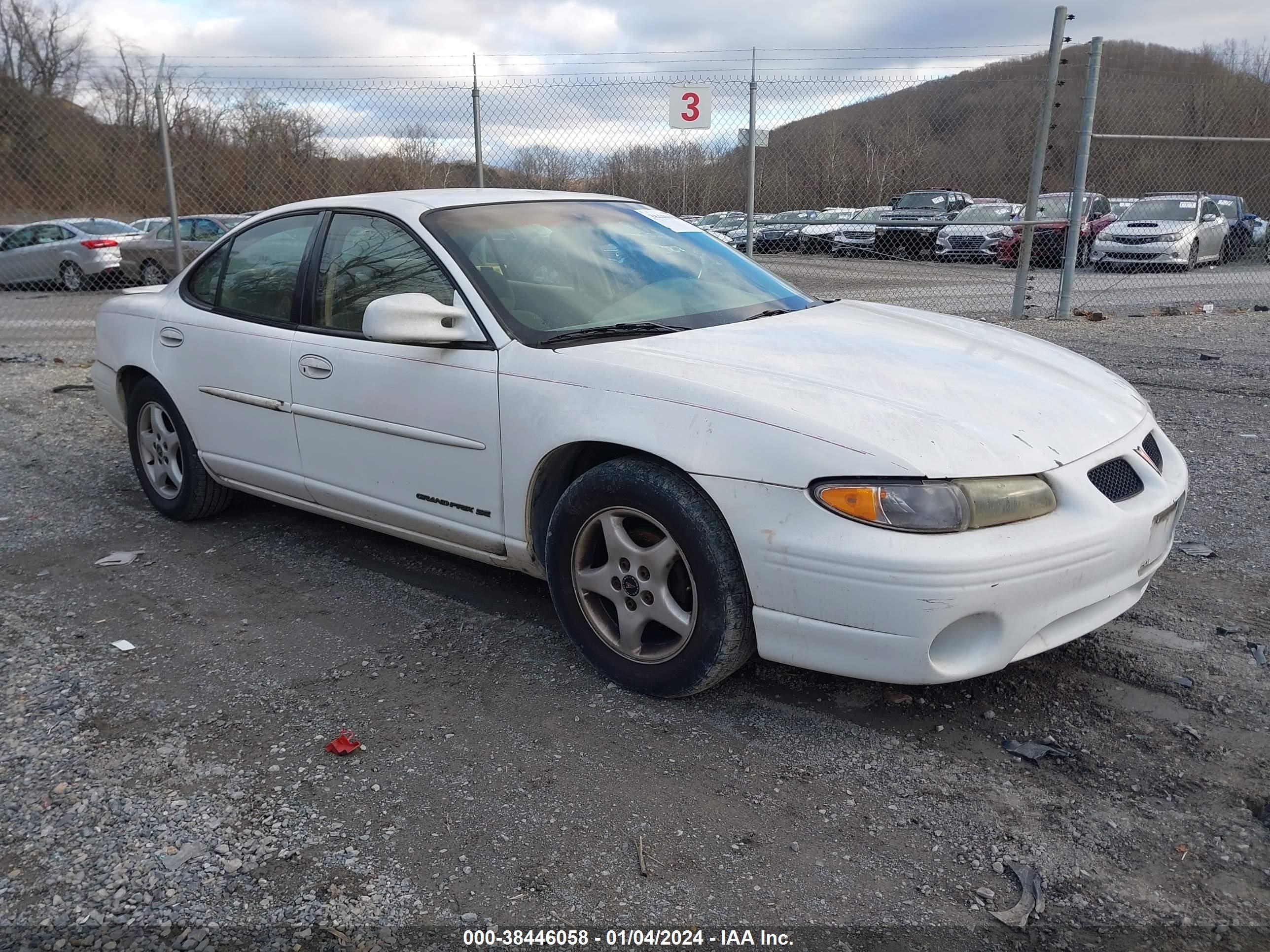 PONTIAC GRAND PRIX 2001 1g2wk52j01f212634