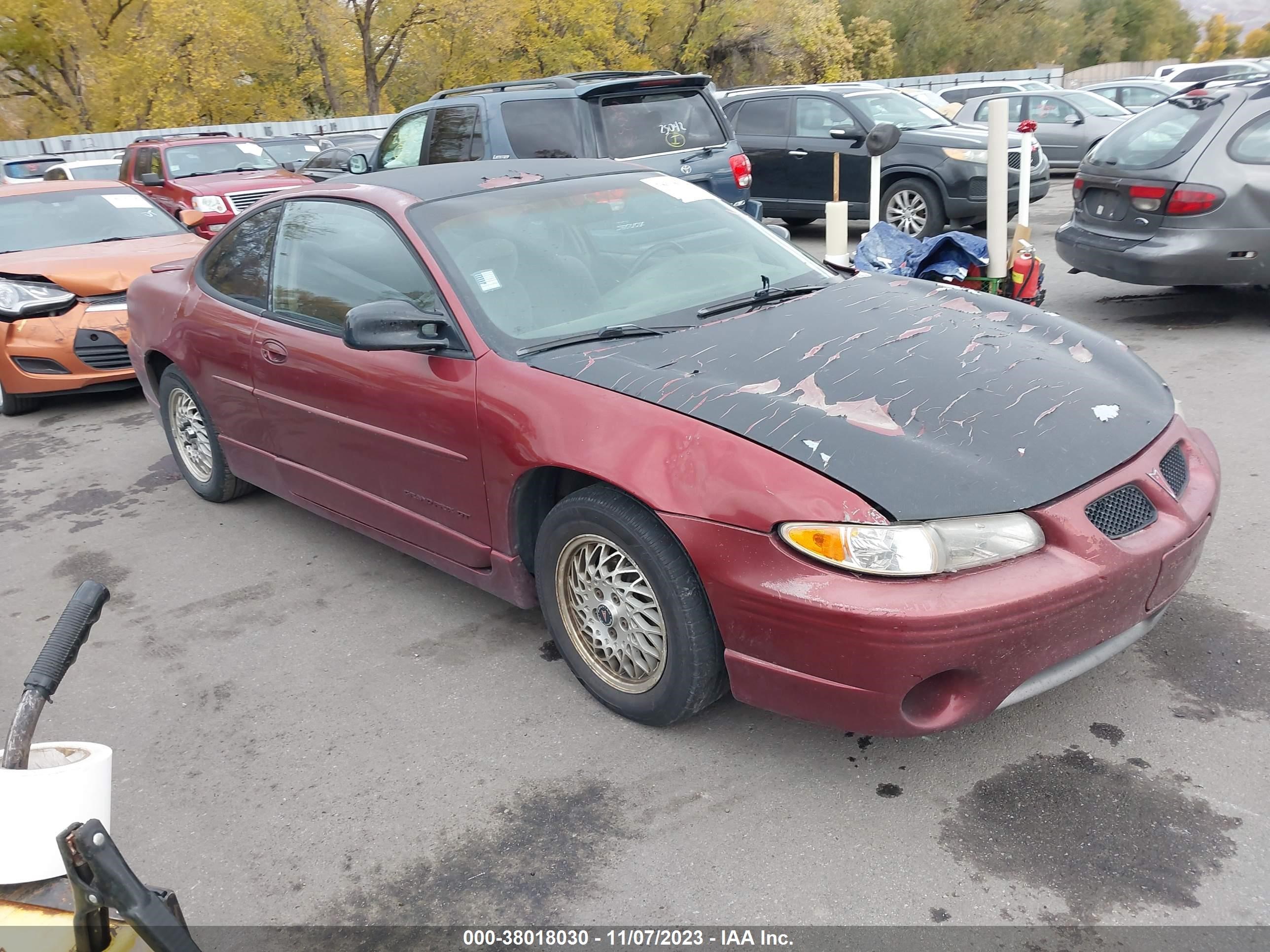 PONTIAC GRAND PRIX 2000 1g2wp12k1yf201459