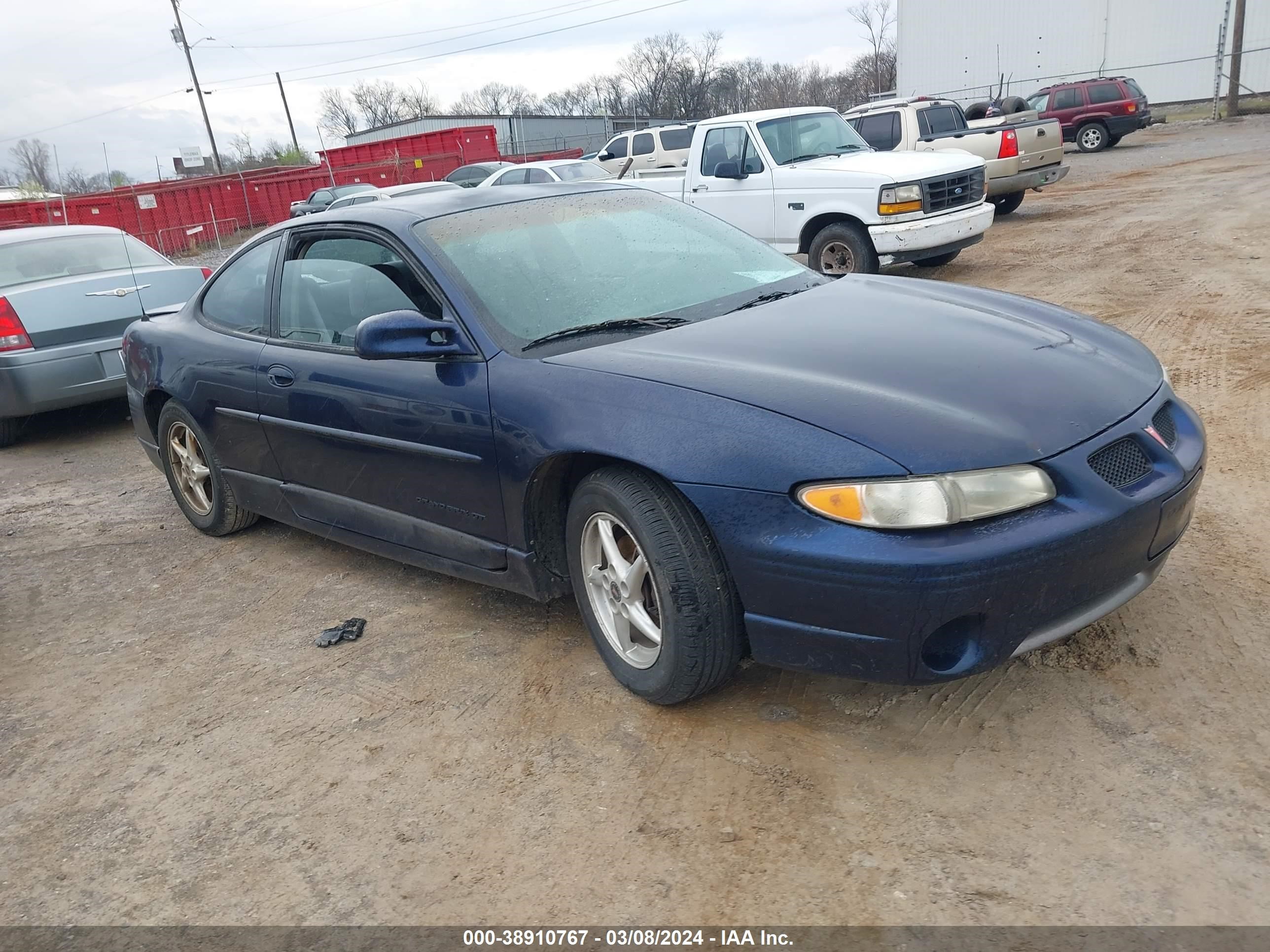 PONTIAC GRAND PRIX 2000 1g2wp12k6yf180947