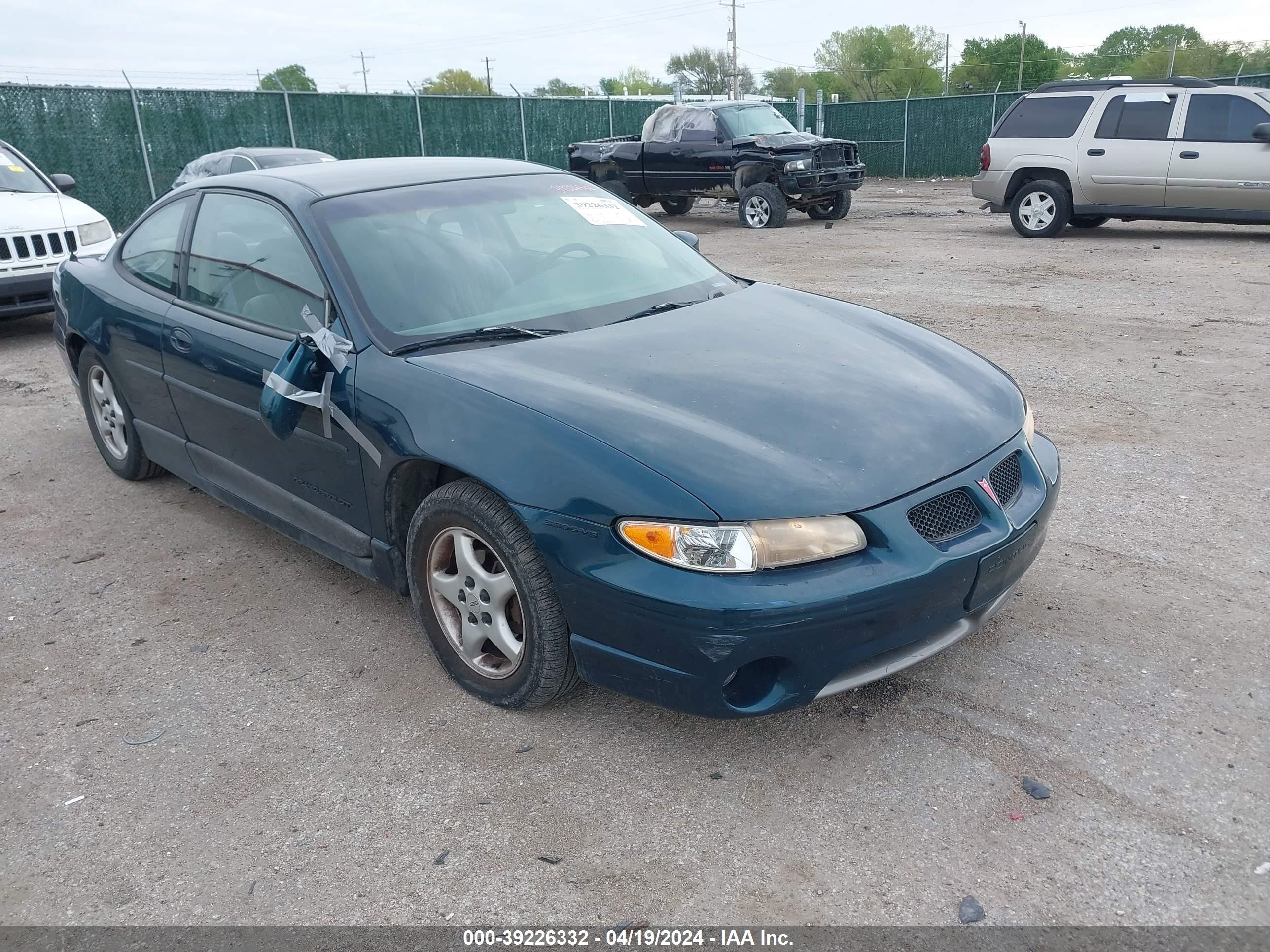 PONTIAC GRAND PRIX 1997 1g2wp12k7vf289333