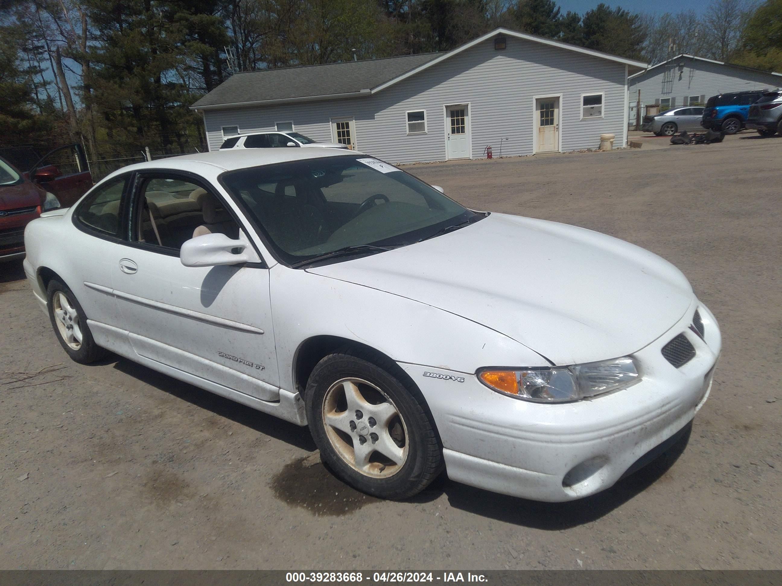 PONTIAC GRAND PRIX 1998 1g2wp12k8wf327279