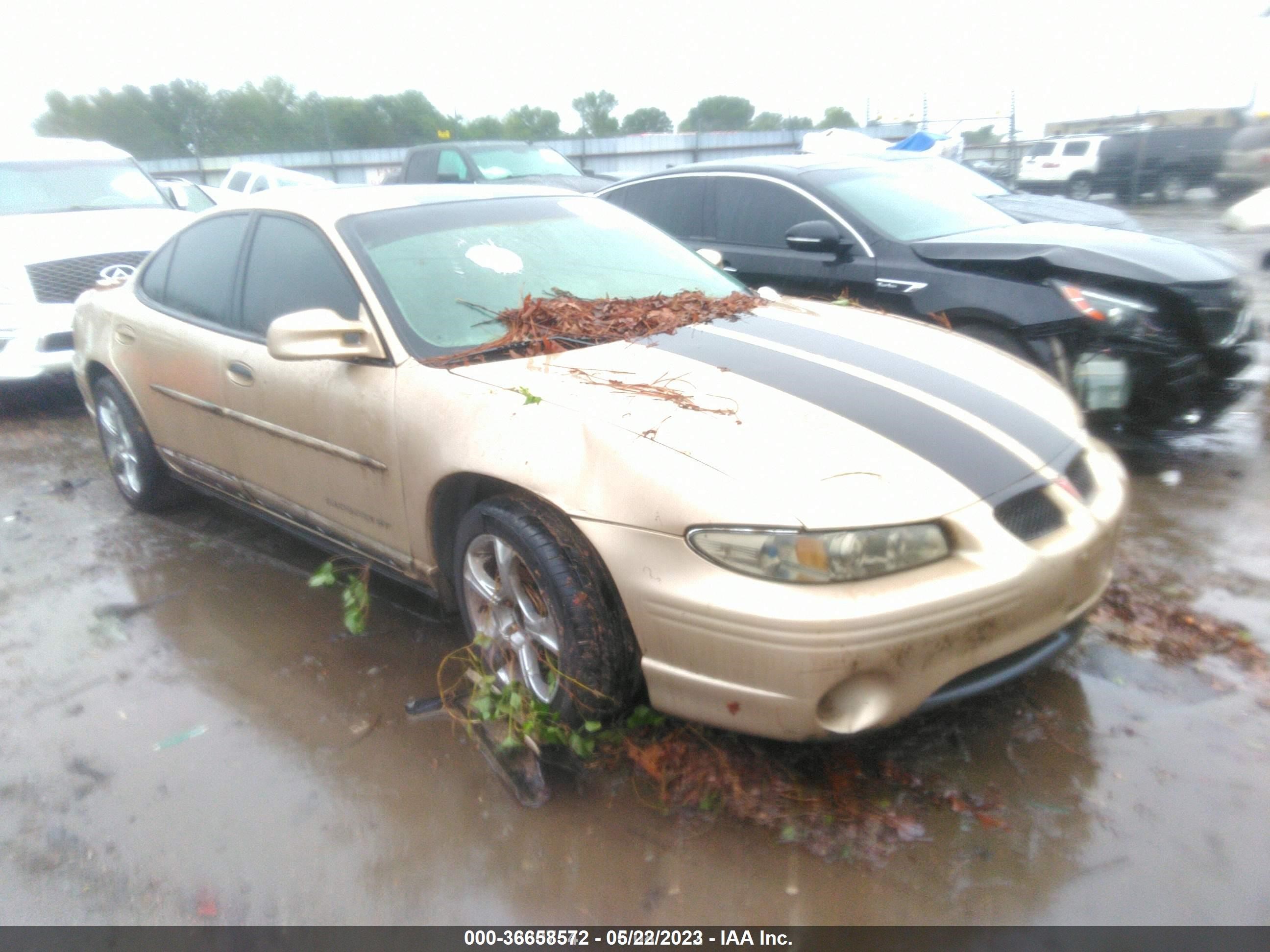 PONTIAC GRAND PRIX 2003 1g2wp52k23f130921