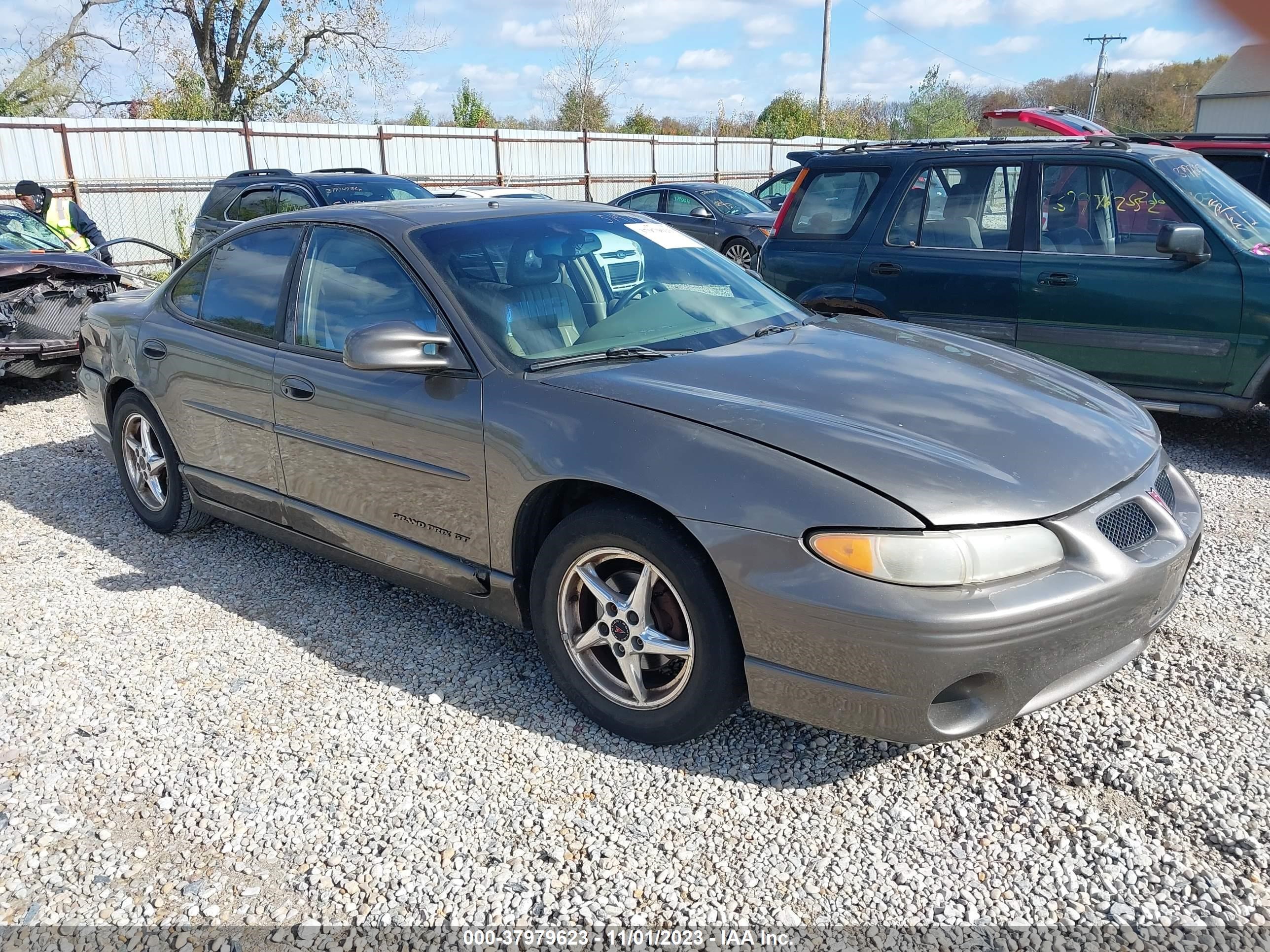 PONTIAC GRAND PRIX 2002 1g2wp52k42f178211