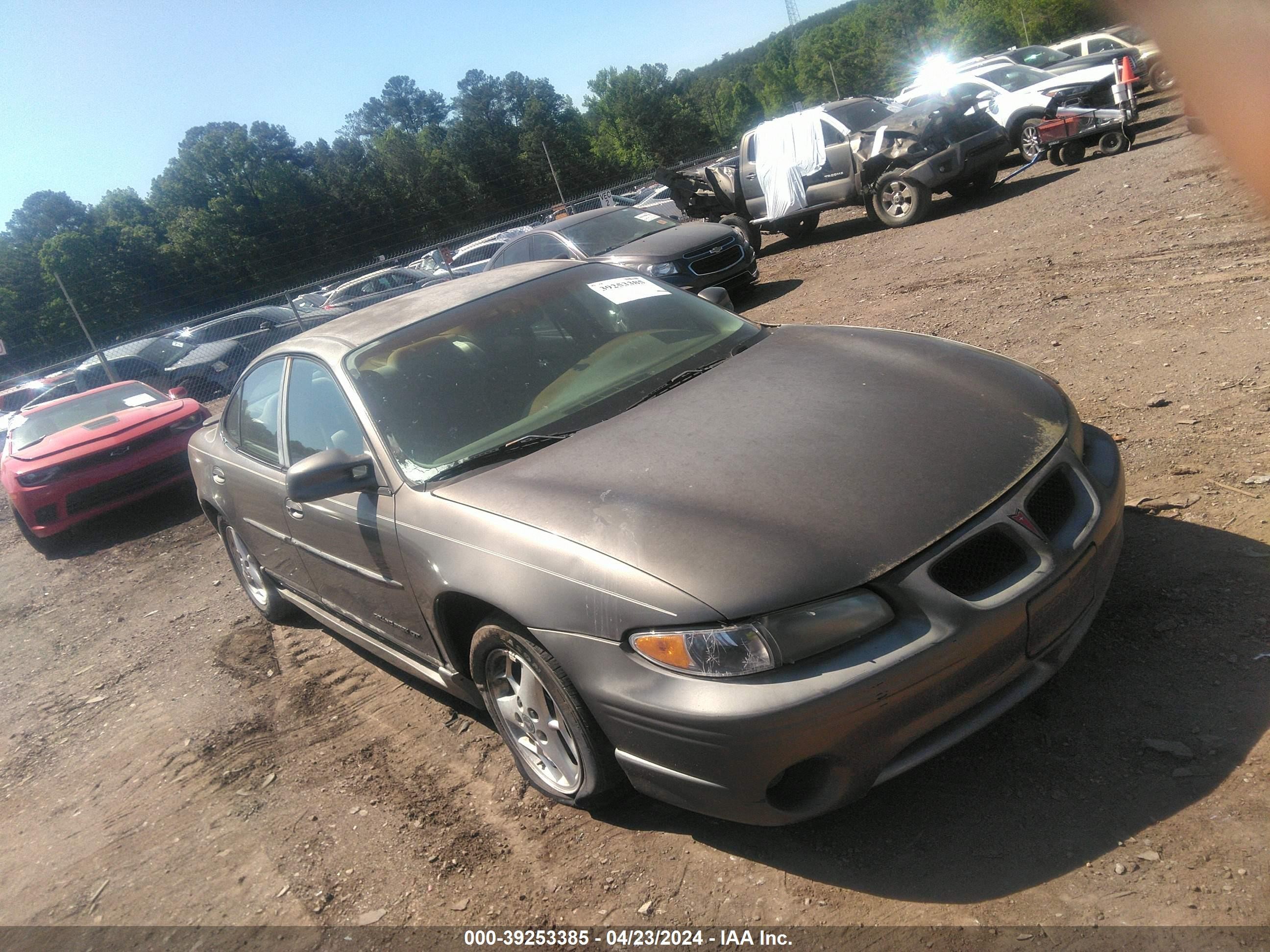 PONTIAC GRAND PRIX 2002 1g2wp52k52f150742