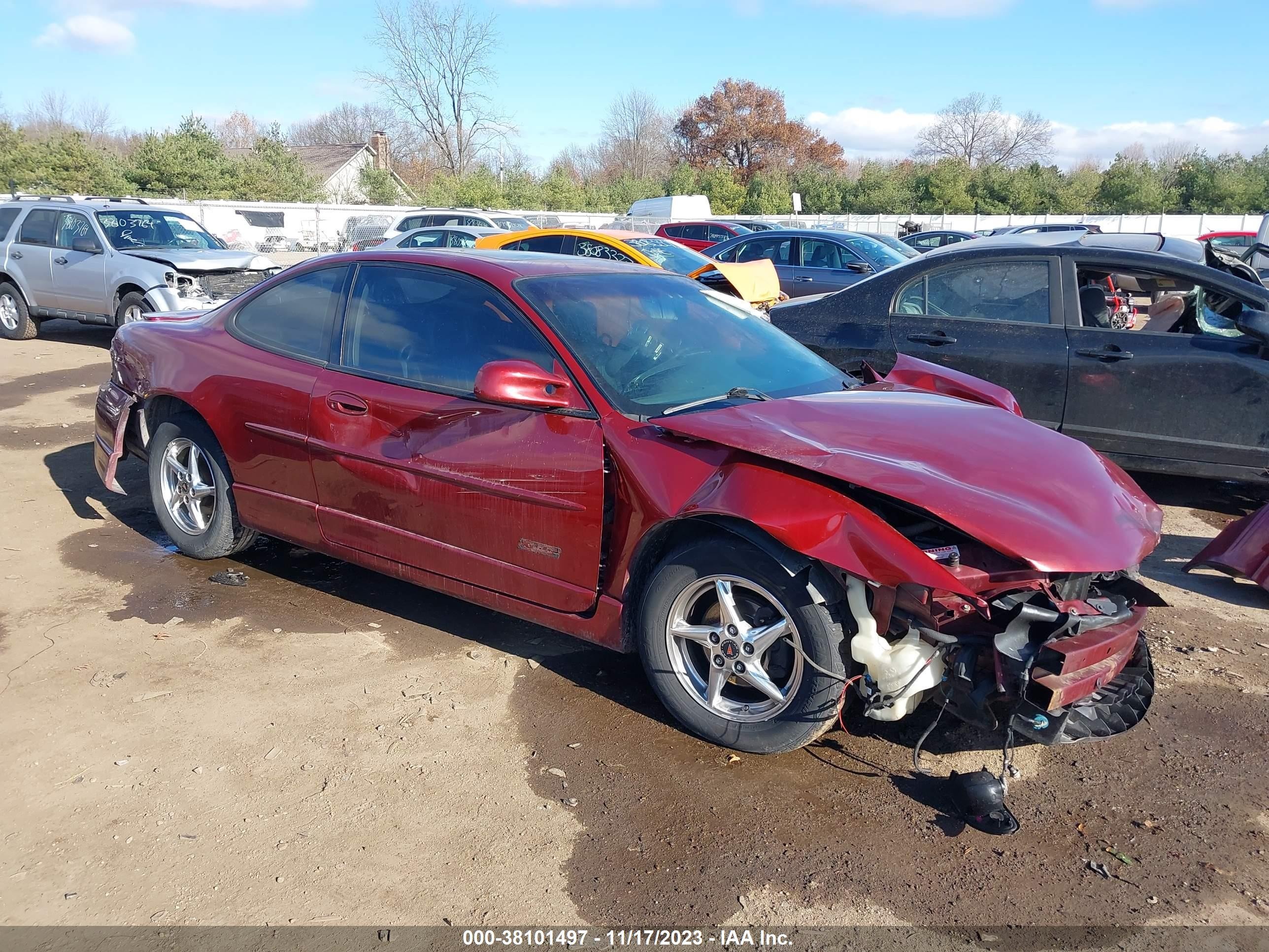 PONTIAC GRAND PRIX 2001 1g2wr12161f148703