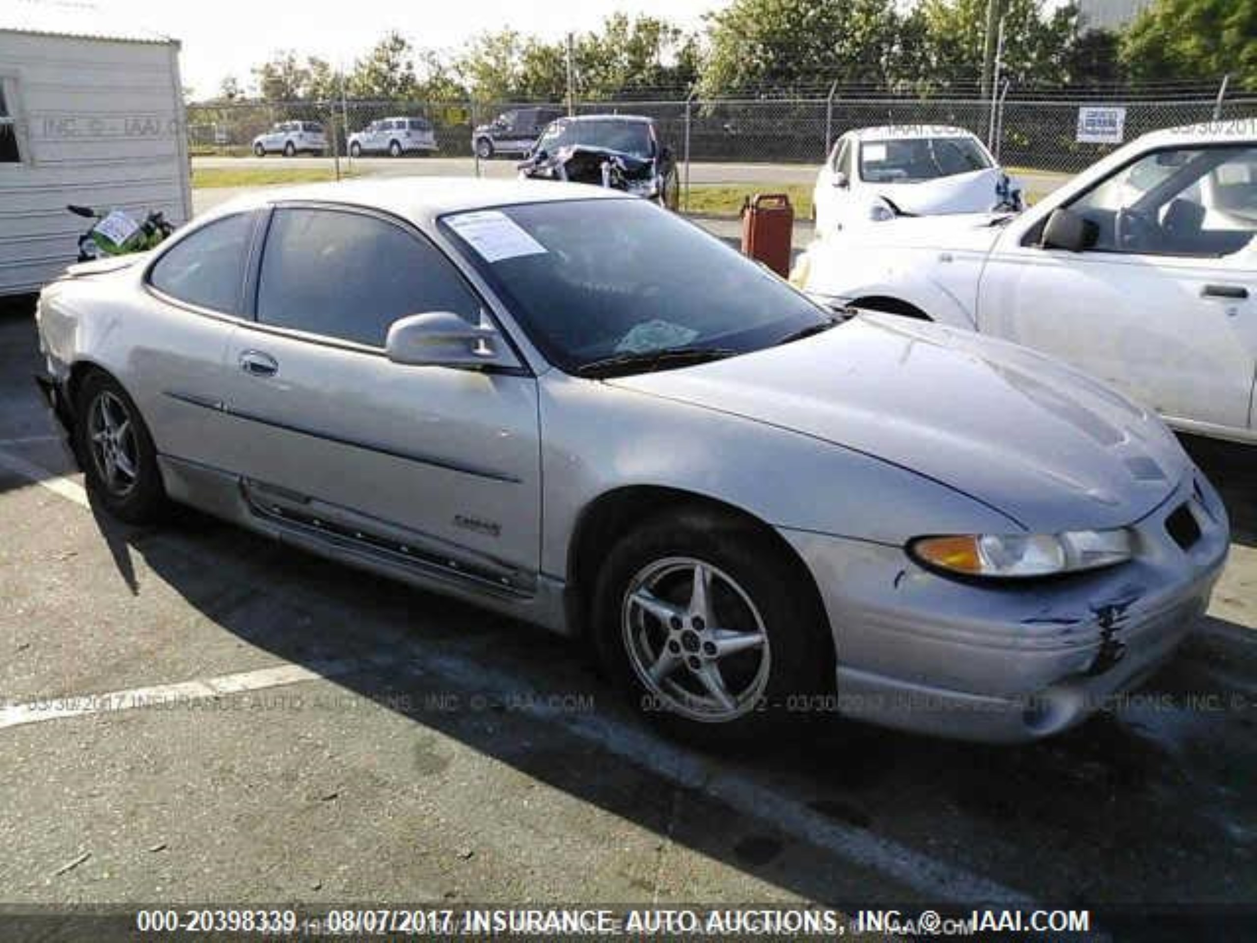 PONTIAC GRAND PRIX 2000 1g2wr1217yf327441