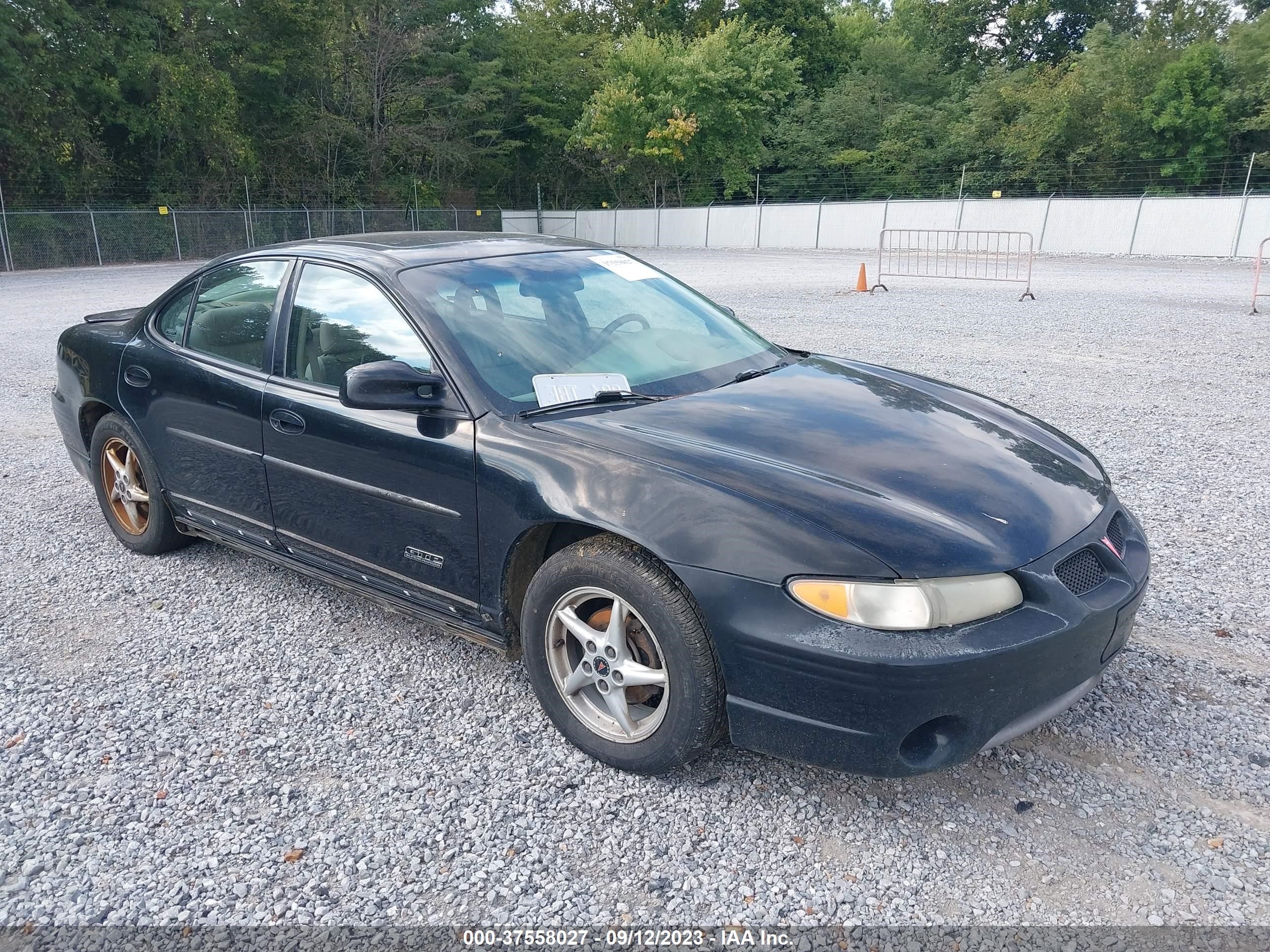 PONTIAC GRAND PRIX 2001 1g2wr52101f141091