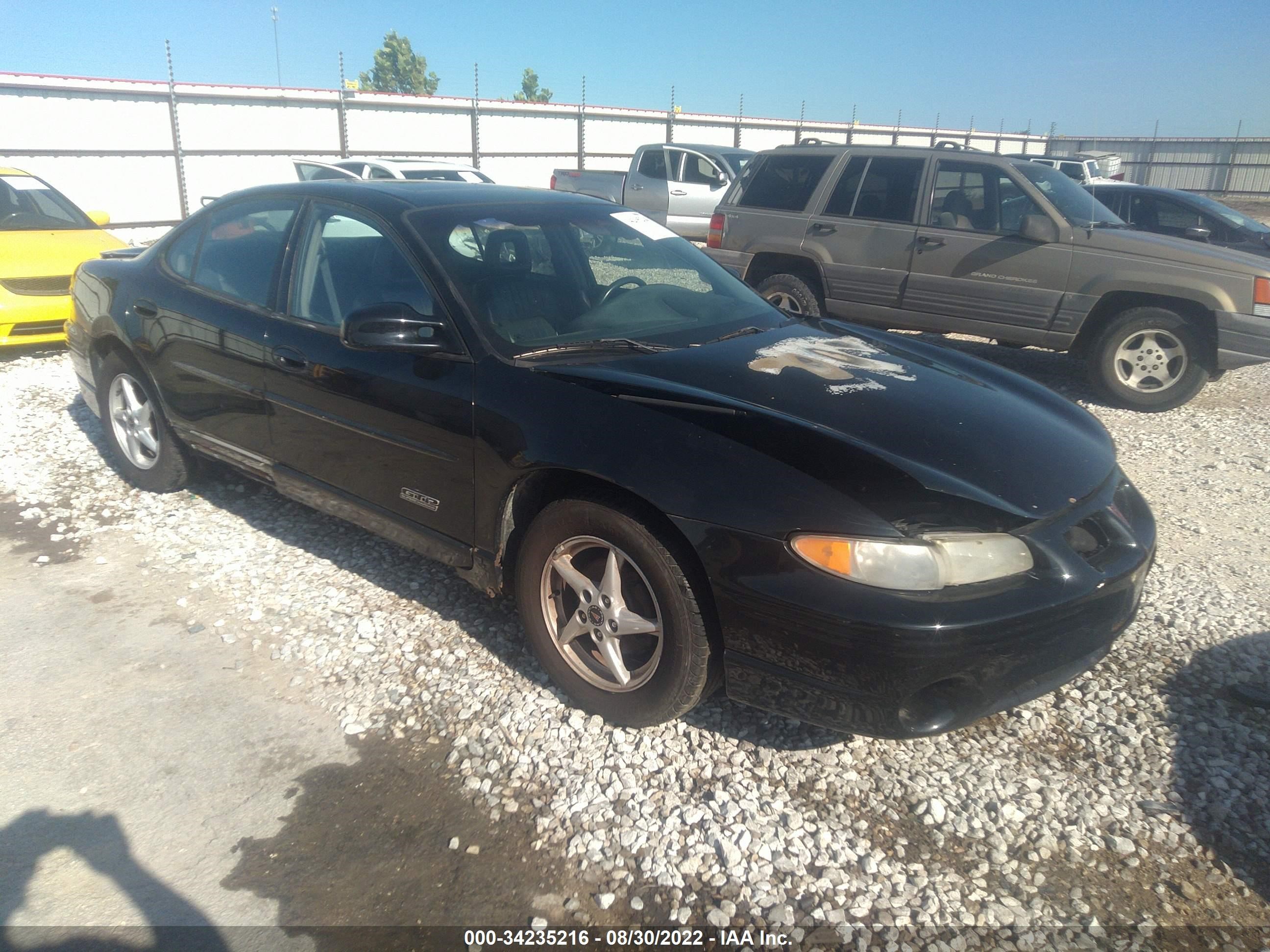 PONTIAC GRAND PRIX 2002 1g2wr52182f285120