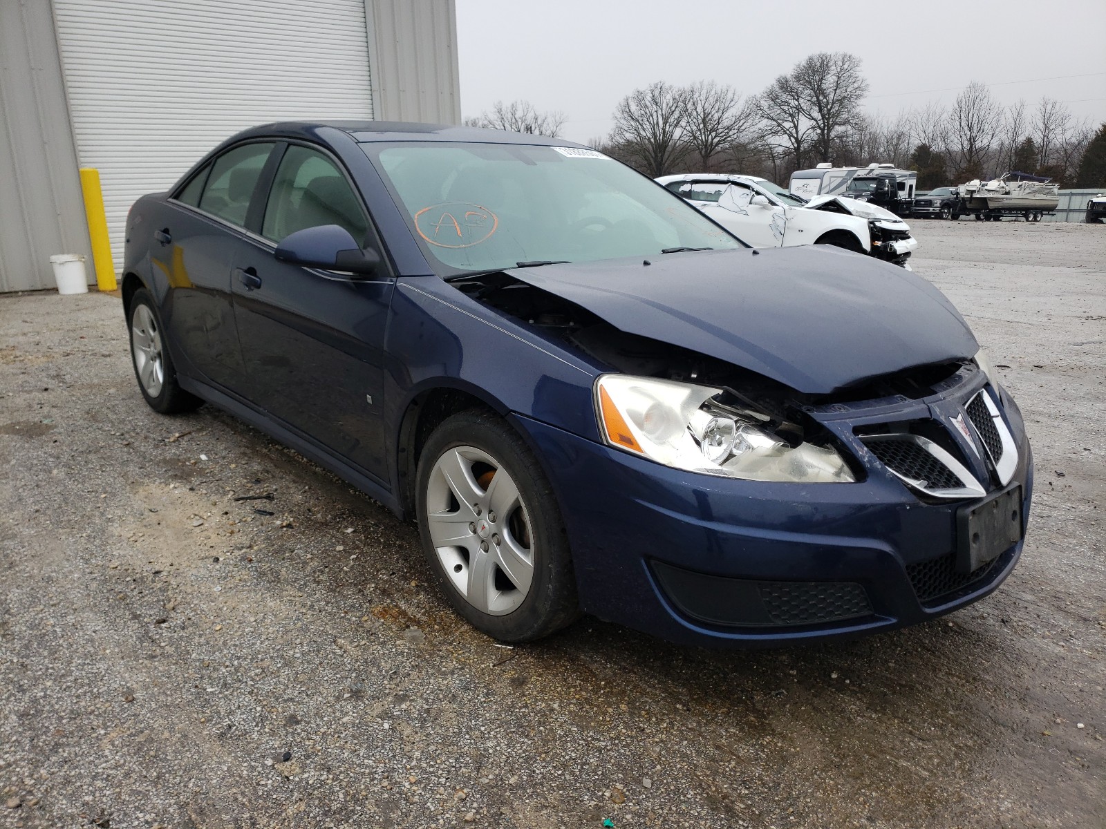 PONTIAC G6 2010 1g2za5e08a4102025