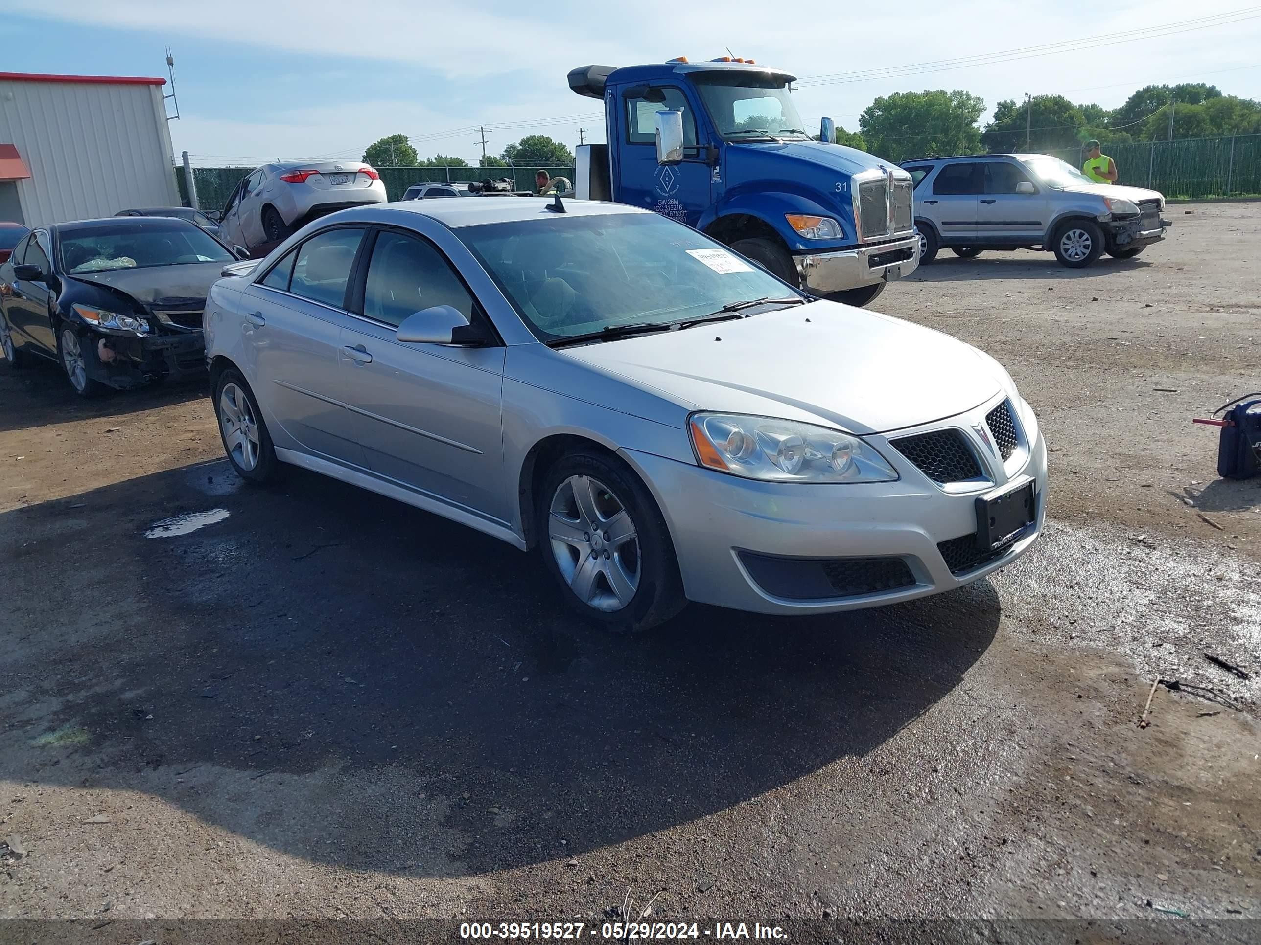 PONTIAC G6 2010 1g2za5eb1a4163573