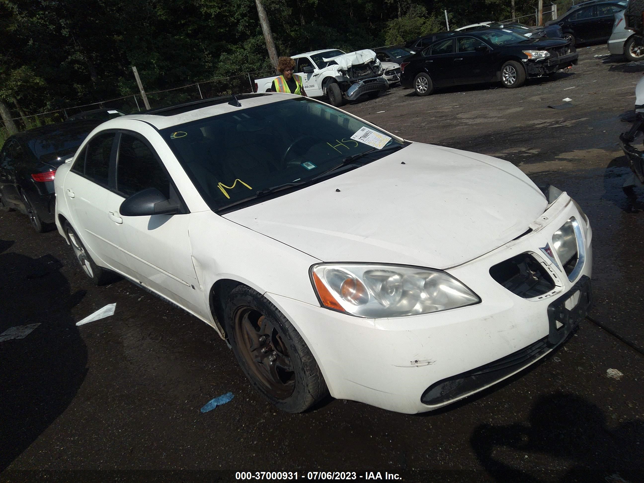 PONTIAC G6 2007 1g2zm577674268246