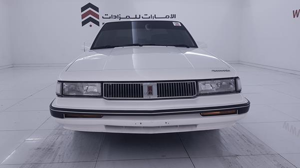 OLDSMOBILE CUTLASS 1990 1g3am54n9l6311553