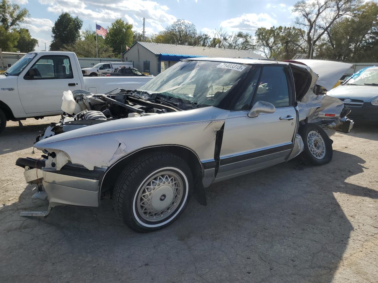 BUICK PARK AVENUE 1992 1g4cw53lxn1634413