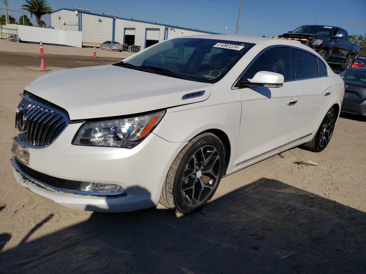 BUICK LACROSSE 2016 1g4g45g38gf175647