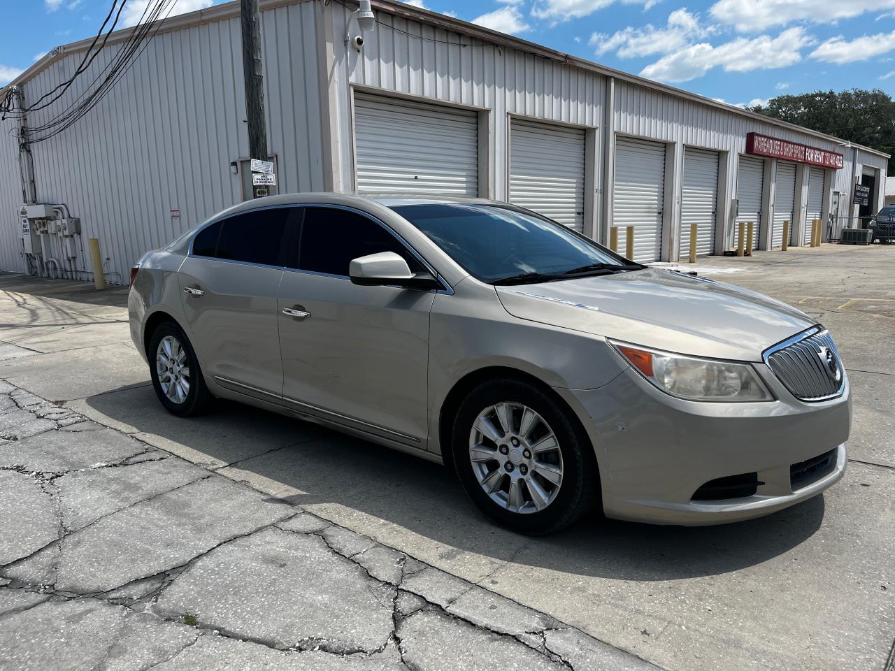 BUICK LACROSSE 2010 1g4gb5eg9af308645