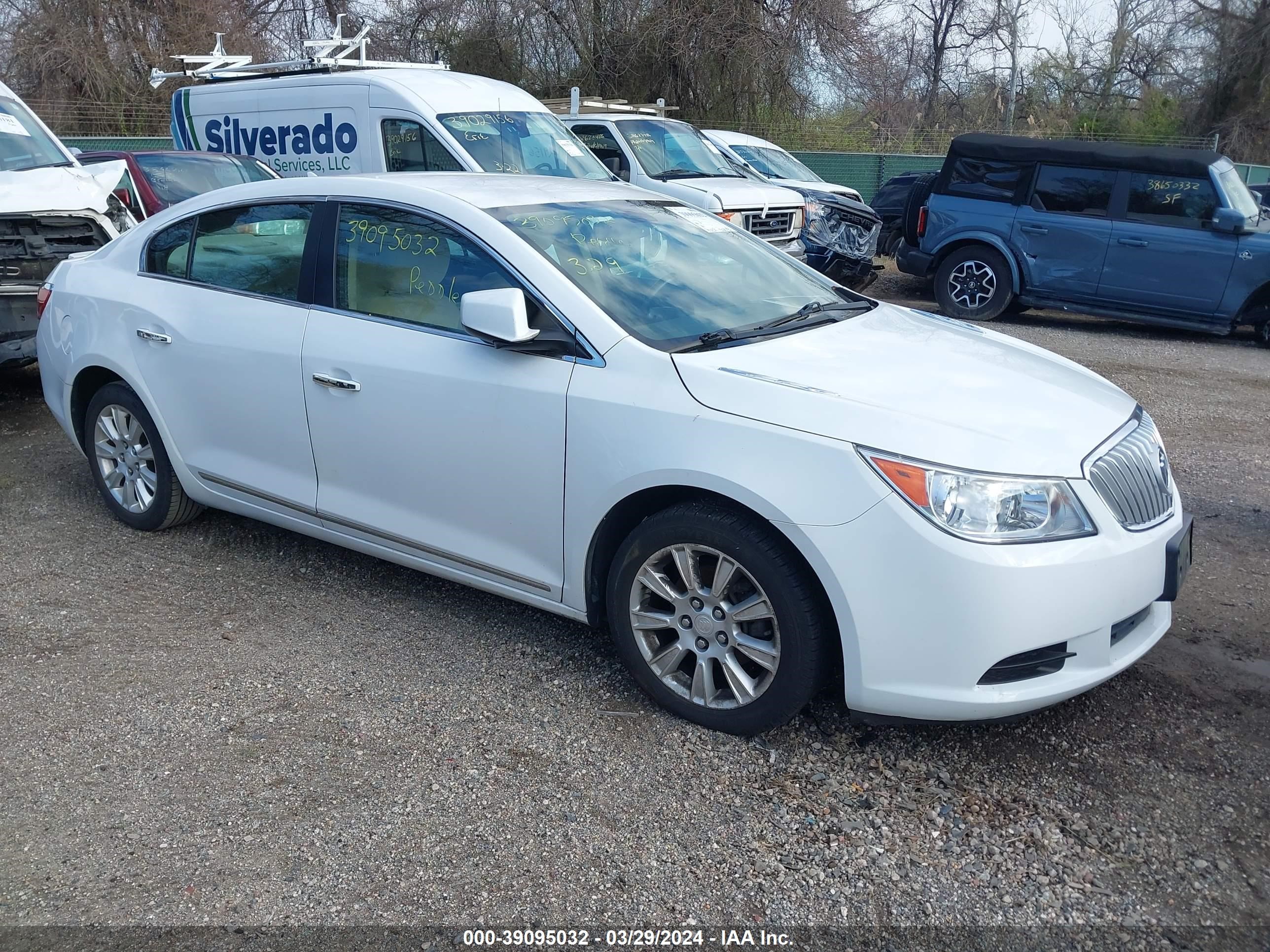 BUICK LACROSSE 2012 1g4gb5er5cf335930