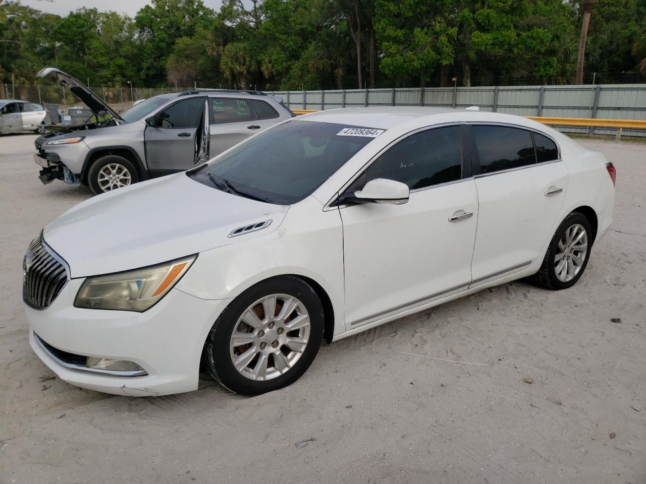 BUICK LACROSSE 2015 1g4gb5g30ff121702